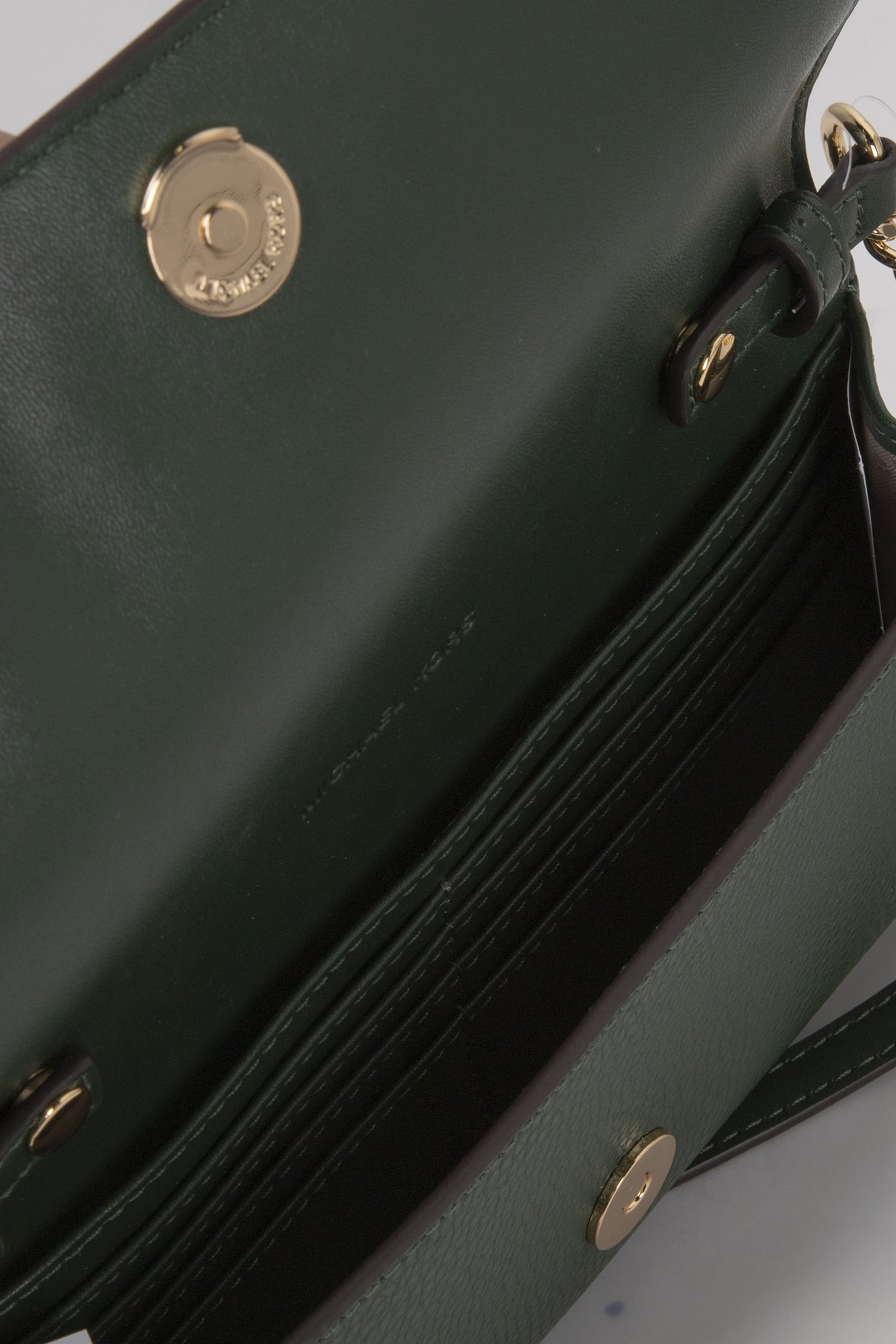 LARGE WALLET ON A CHAIN MOSS 4