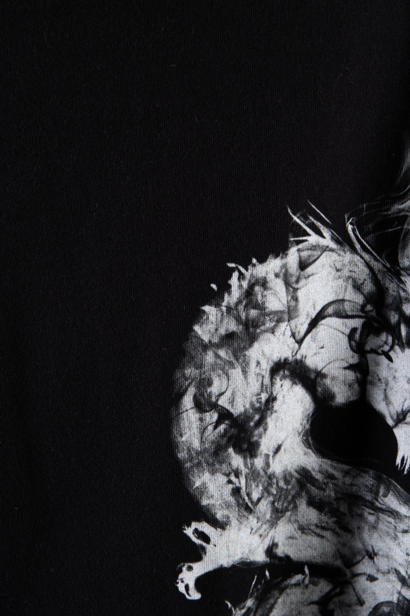PAO T-SHIRT BLACK/WHITE 4
