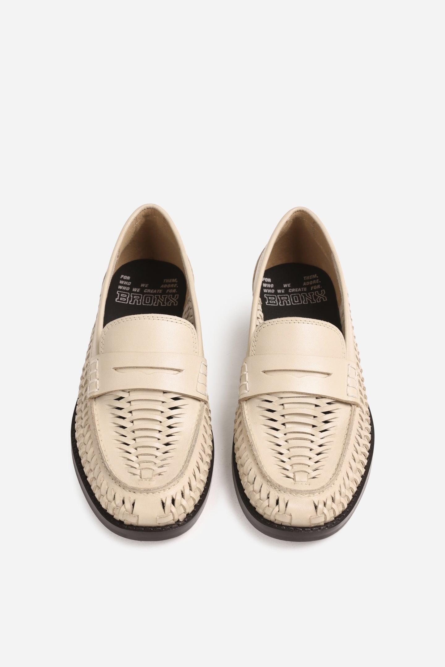 ZUR-II LOW SHOE OFF WHITE/BLACK 6