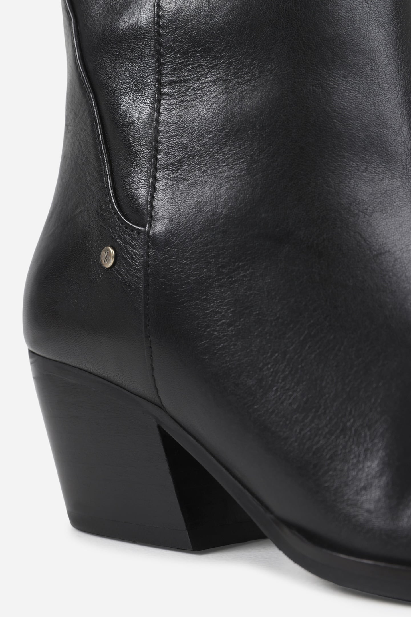 LIZZ-Y HIGH BOOT BLACK 5