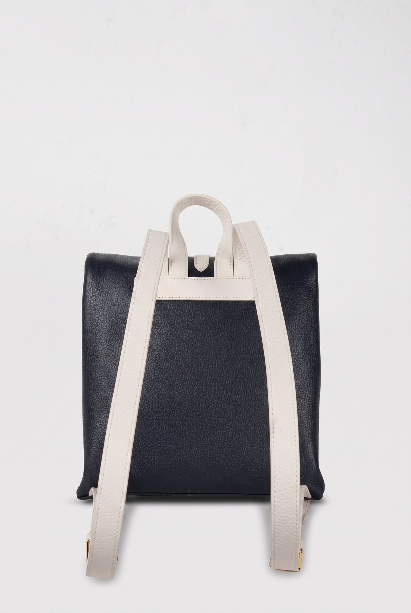 COCCINELLEDORIAN BICOLOR MIDNIGHT BLACK/BLANCO 3