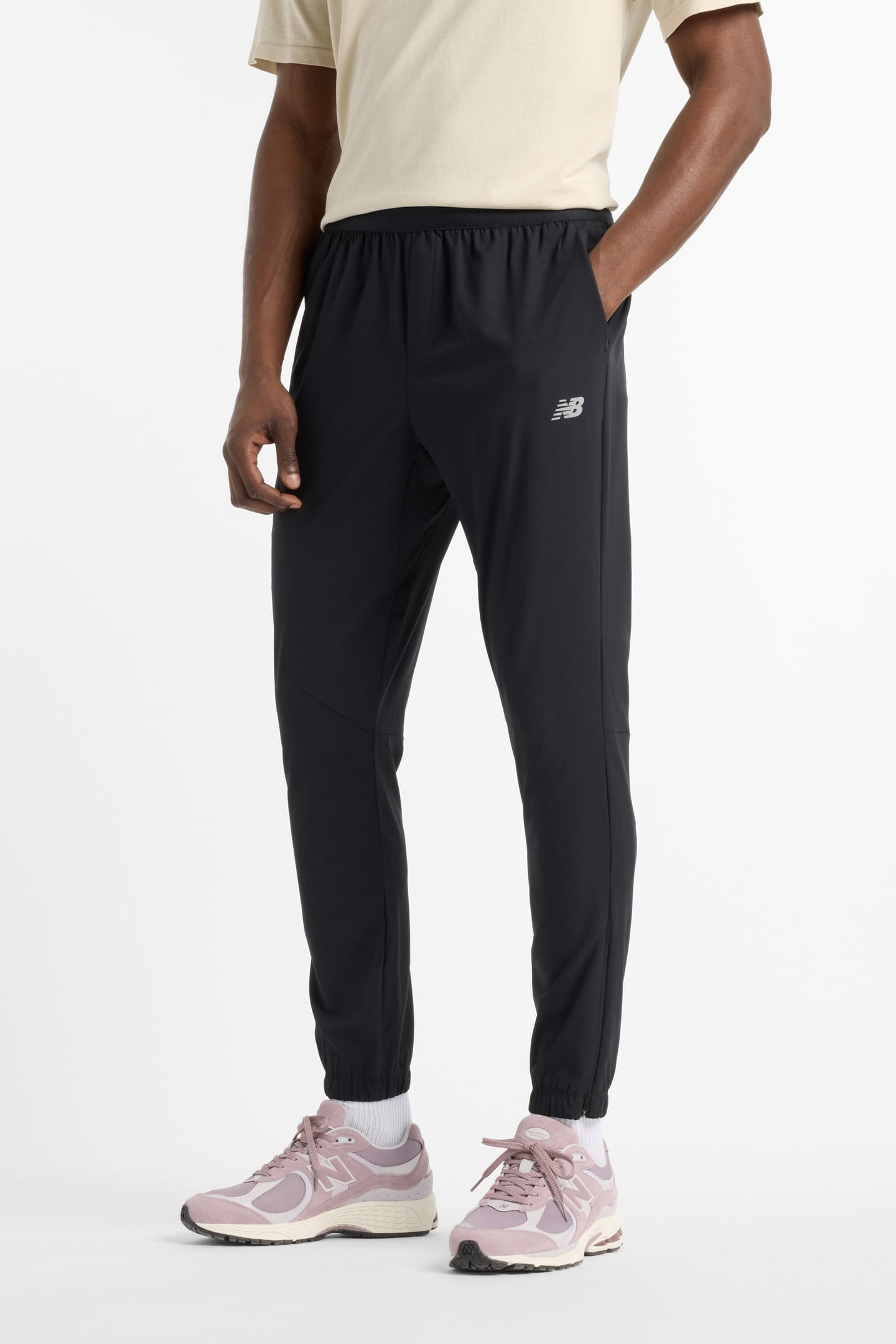 AC JOGGER BLACK 4