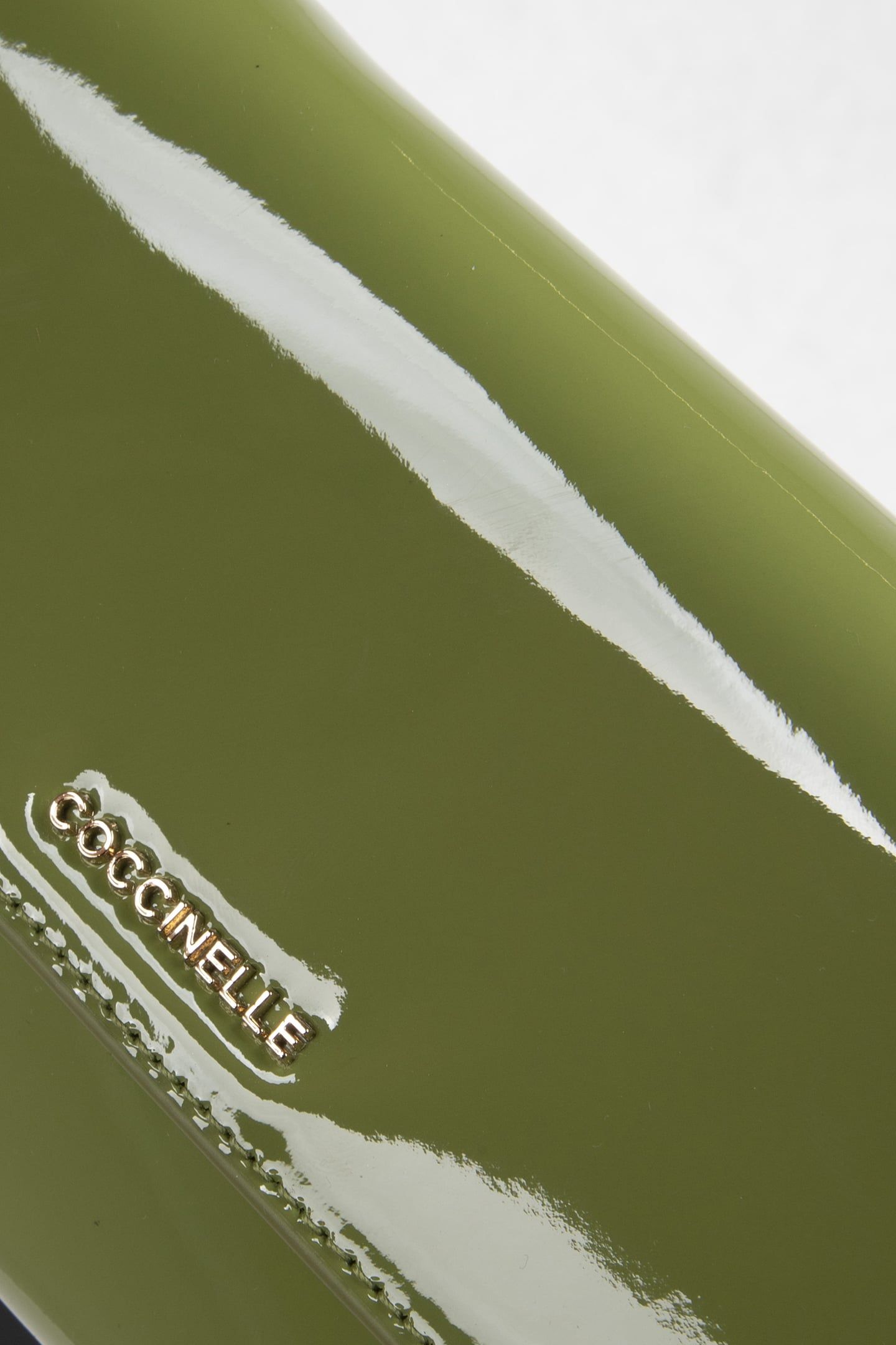 METALLIC PATENT GUACAMOLE 5