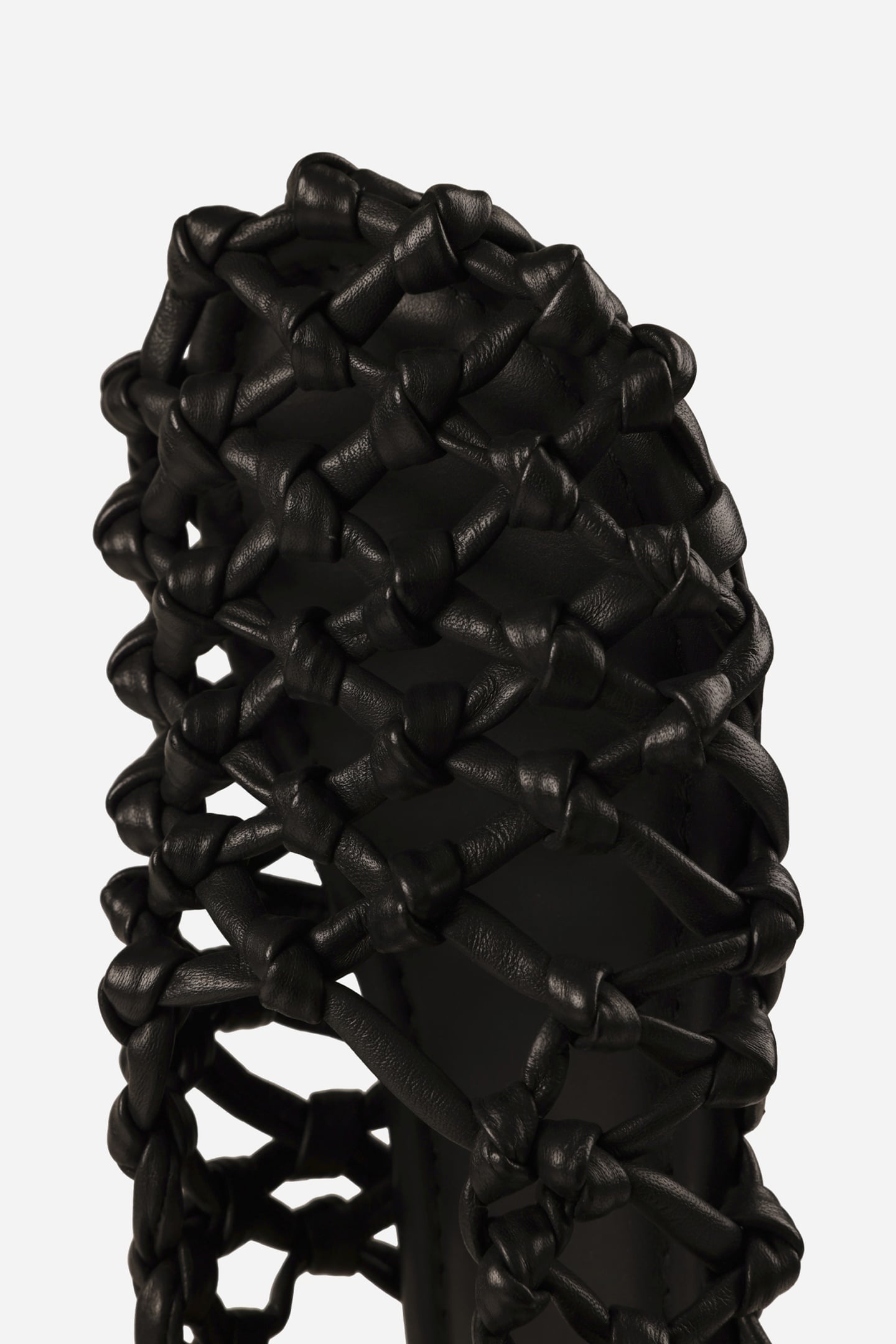 ANN-AYA SANDAL BLACK 5