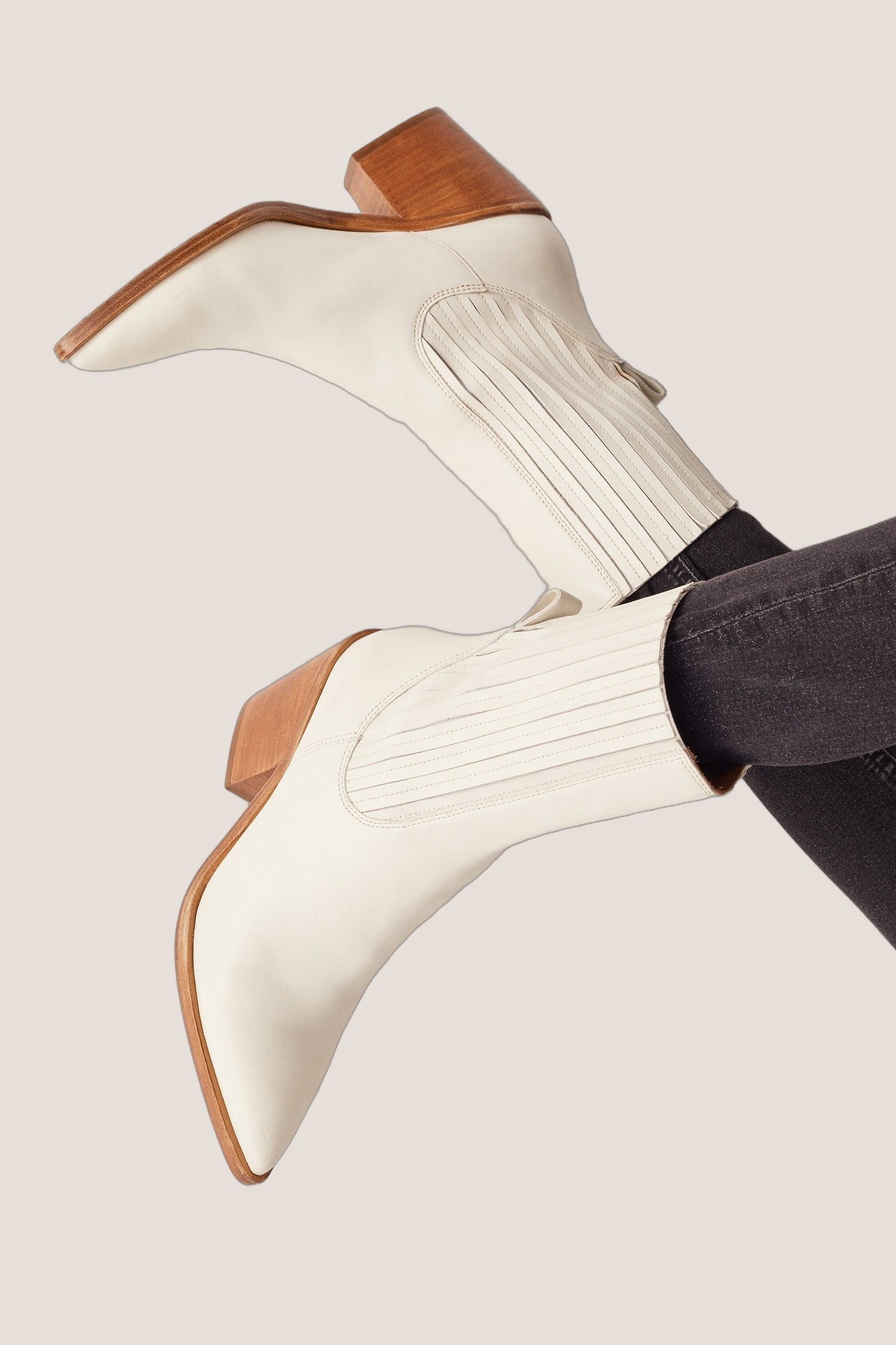 BOTTINES CHERVEY OFFWHITE 4