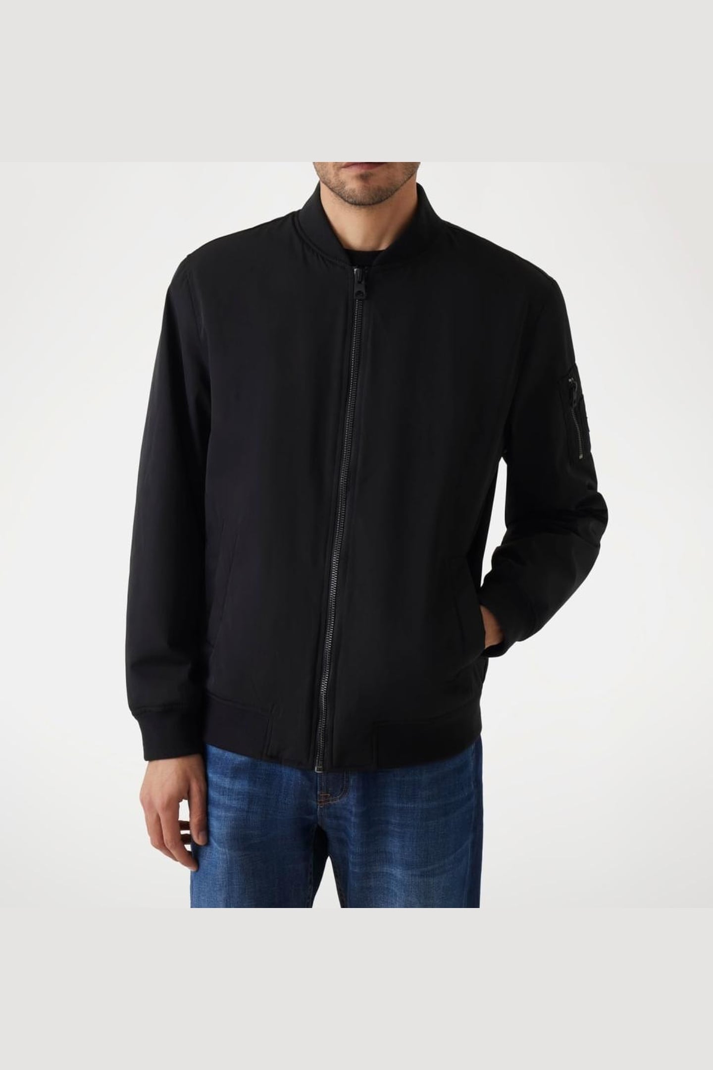 GUESS ECO SATIN BOMBER JET BLACK A996 4