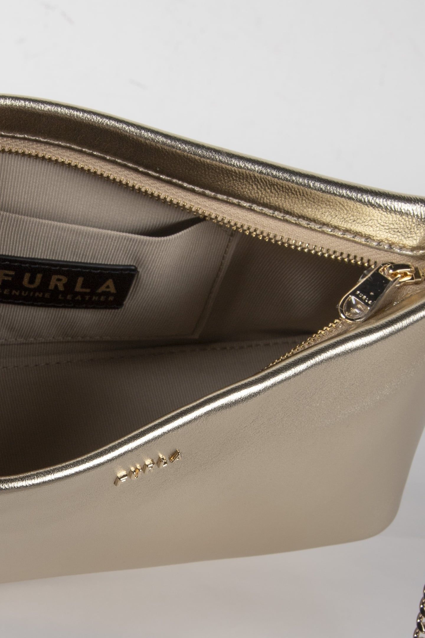 CLASSIC MINI CROSSBODY CHAMPAGNE 5