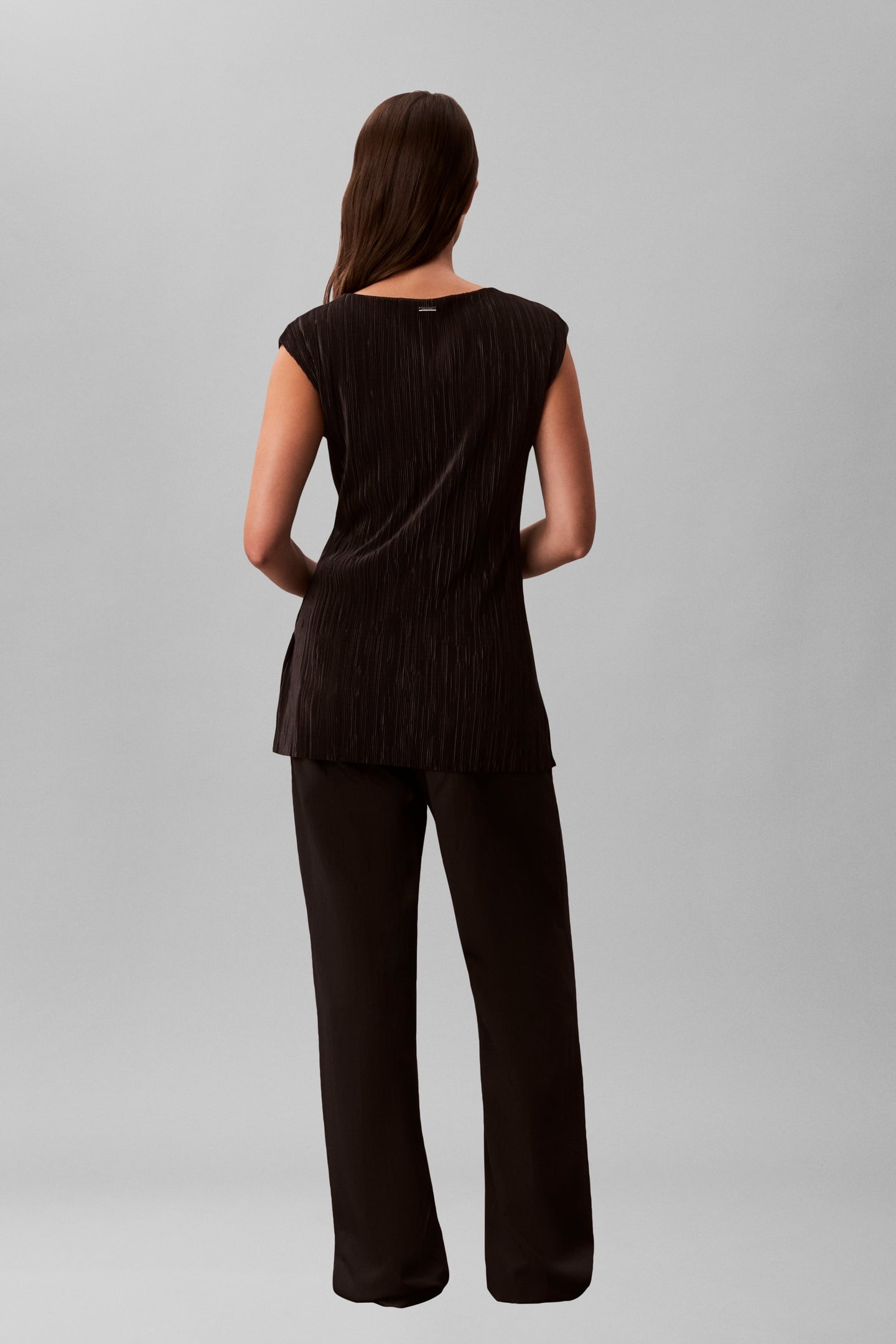 SL PLISSE TUNIC BLACK 3