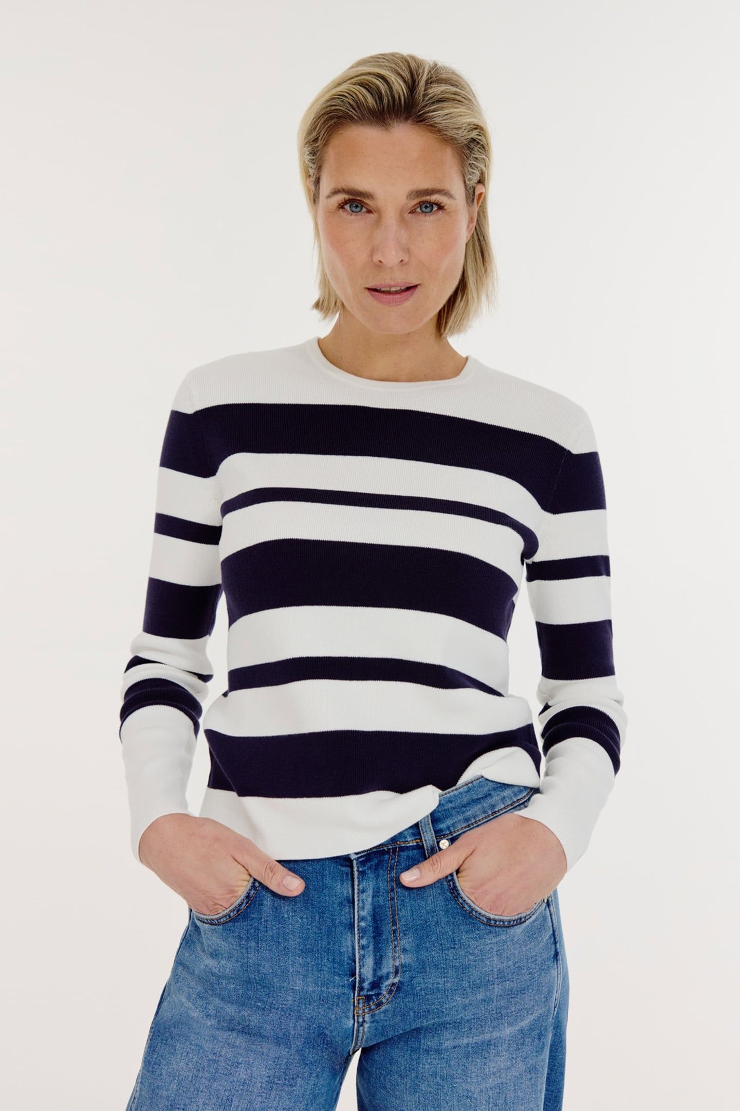 BREANNE SWEATER NAVY 1