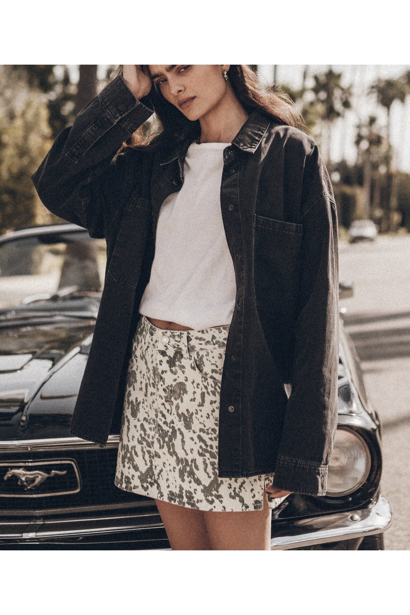 THE BLACK DENIM OVERSHIRT 3
