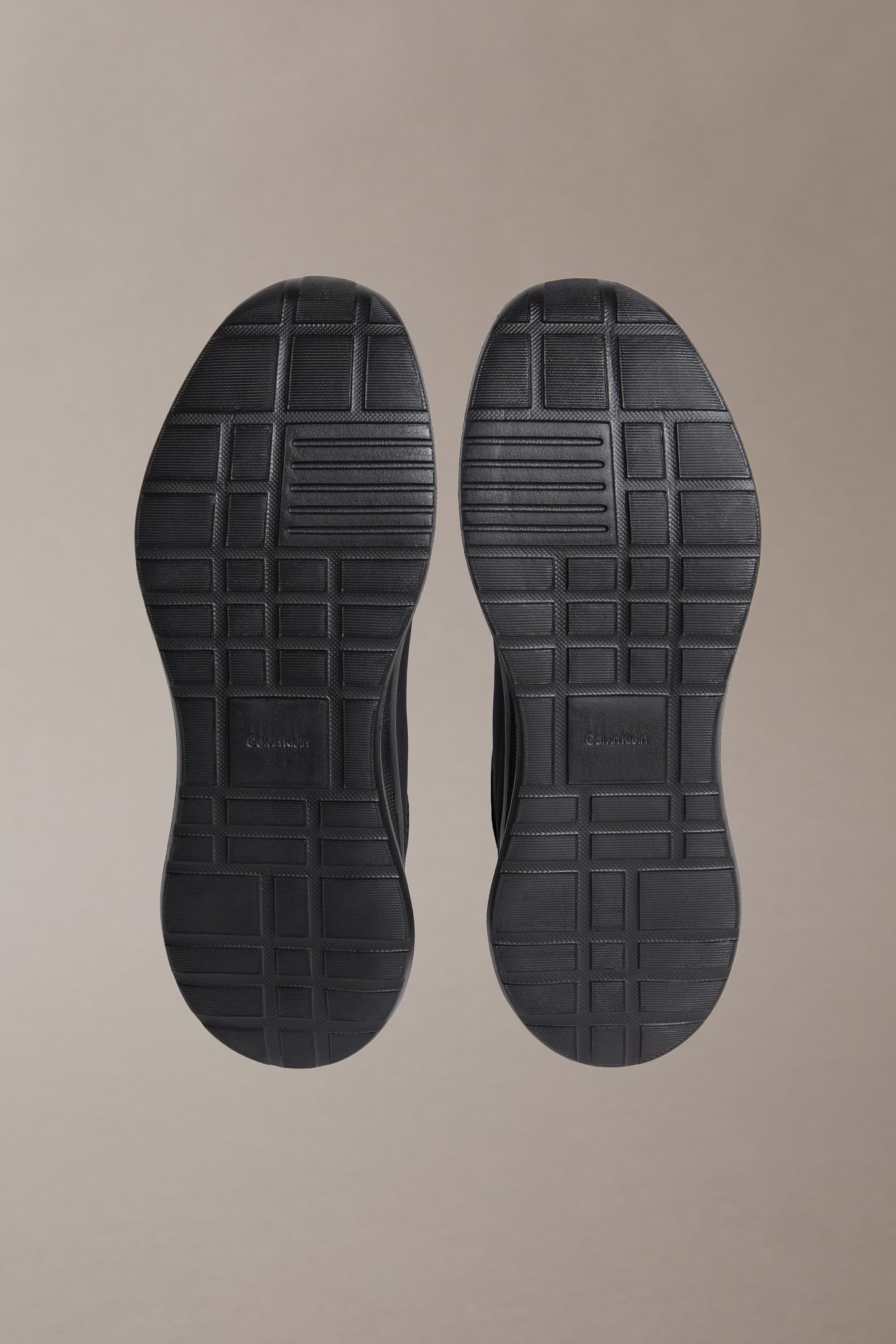 LIGHT EVA RUNNER TRIPLE BLACK 2