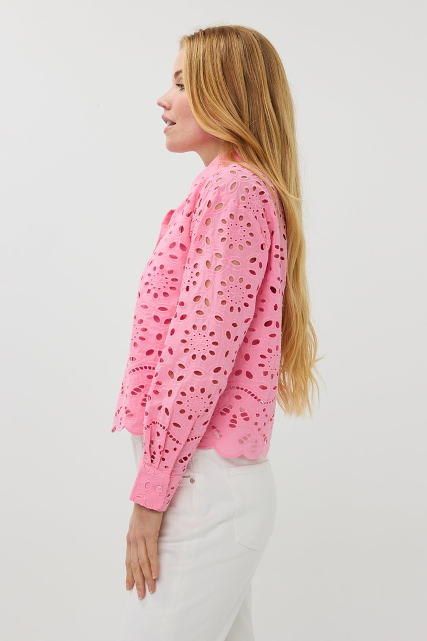 BLOUSE BROIDERY ANGLAISE ROSE 3