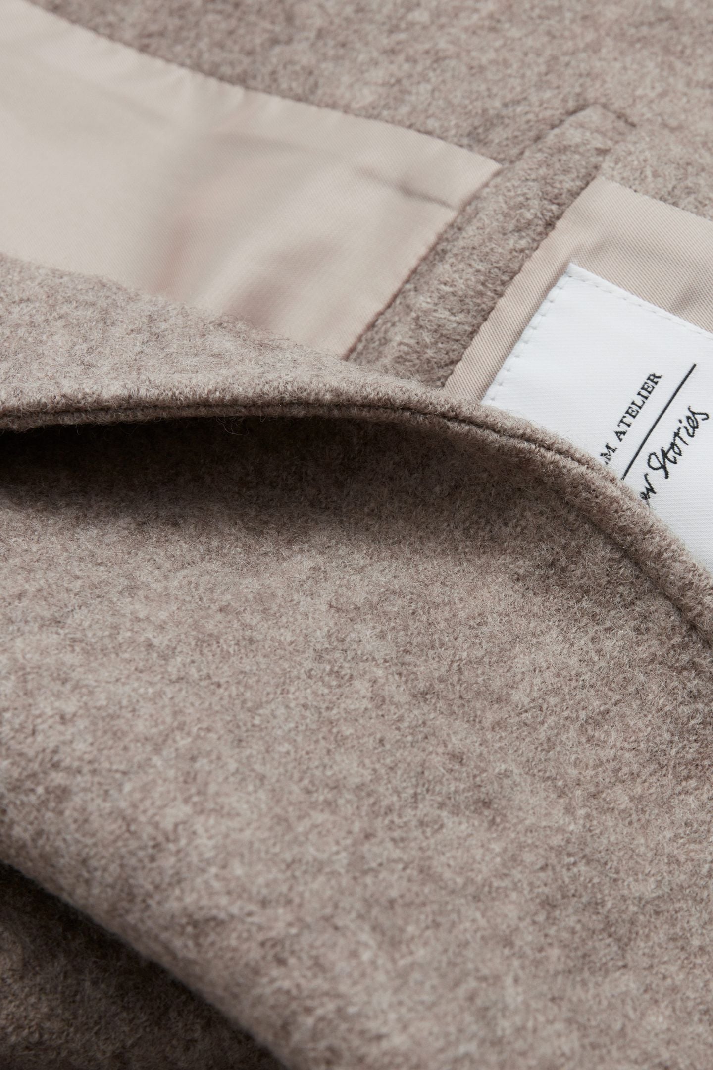 RAYA COAT BEIGE 4