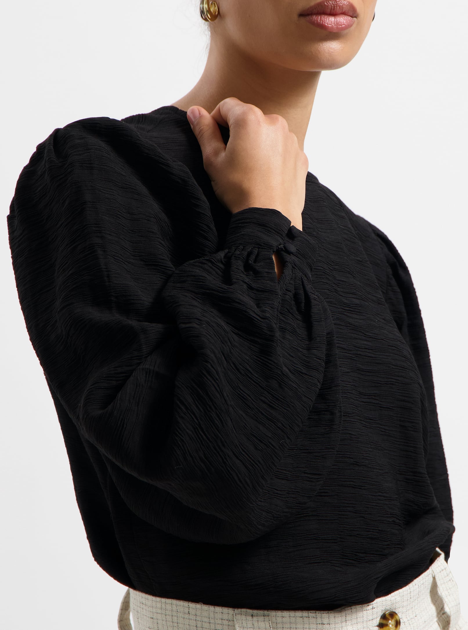 NOUS SOMMES LABELS – LYDIE BLOUSE BLACK 8