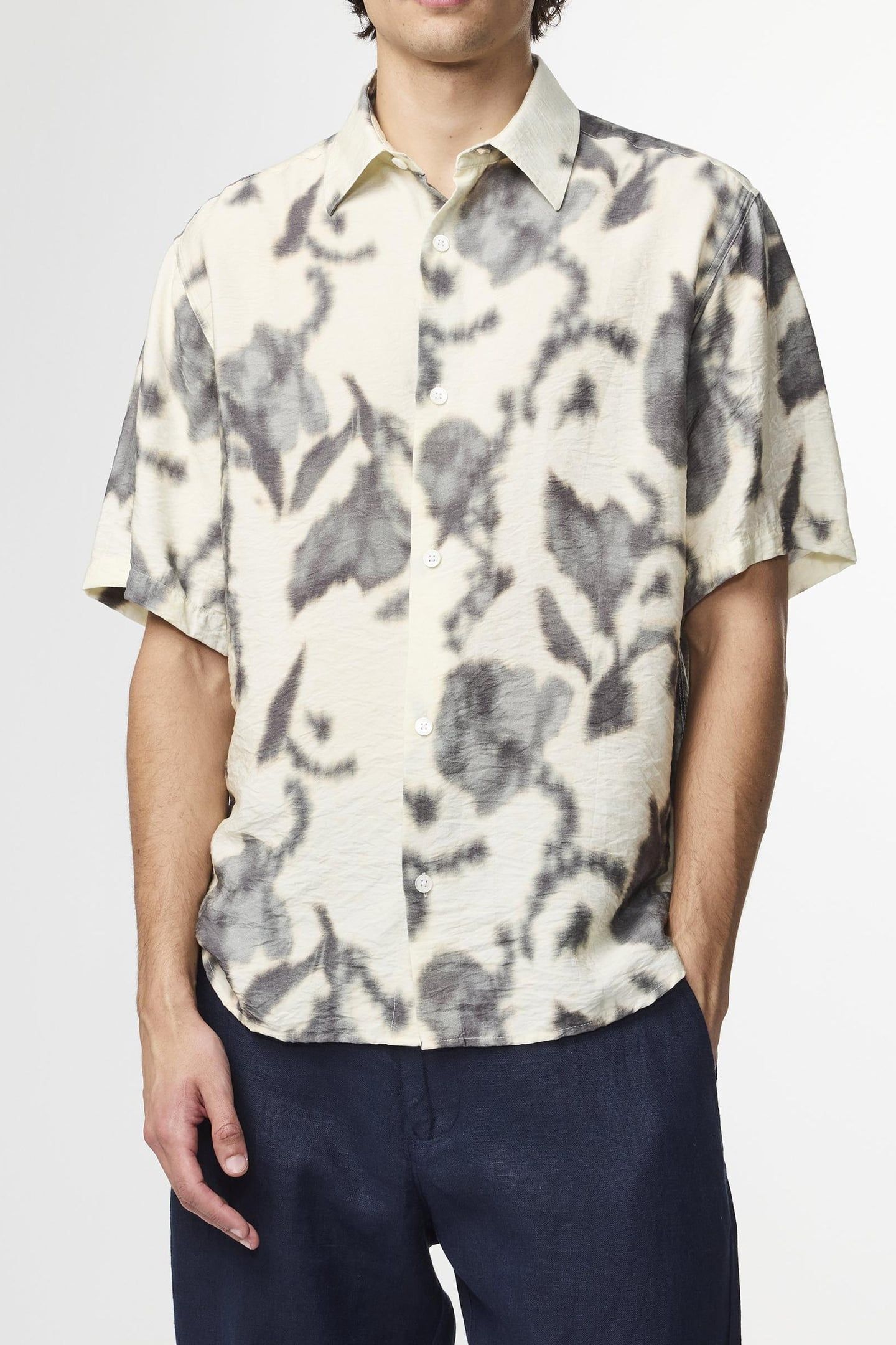 FREDDY SS NO PKT 5971 SHORT SLEEVE ECRU PRINT 1