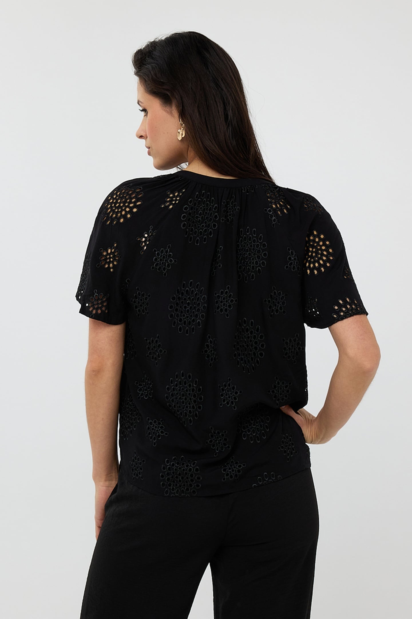 BLOUSE ALLOVER EMBROIDERY BLACK 3
