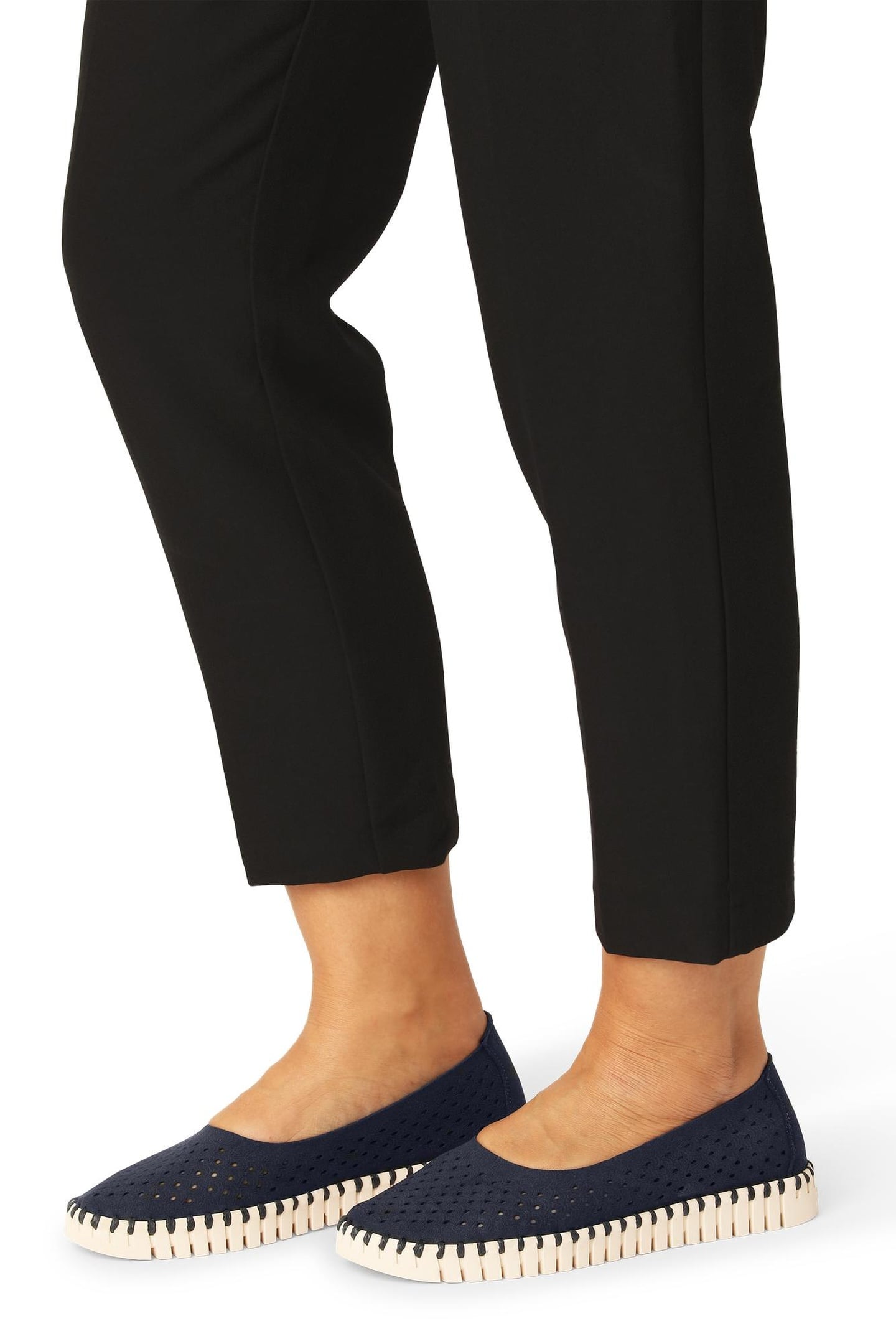 TULIP3579 DARK INDIGO PEARLED IVORY 4