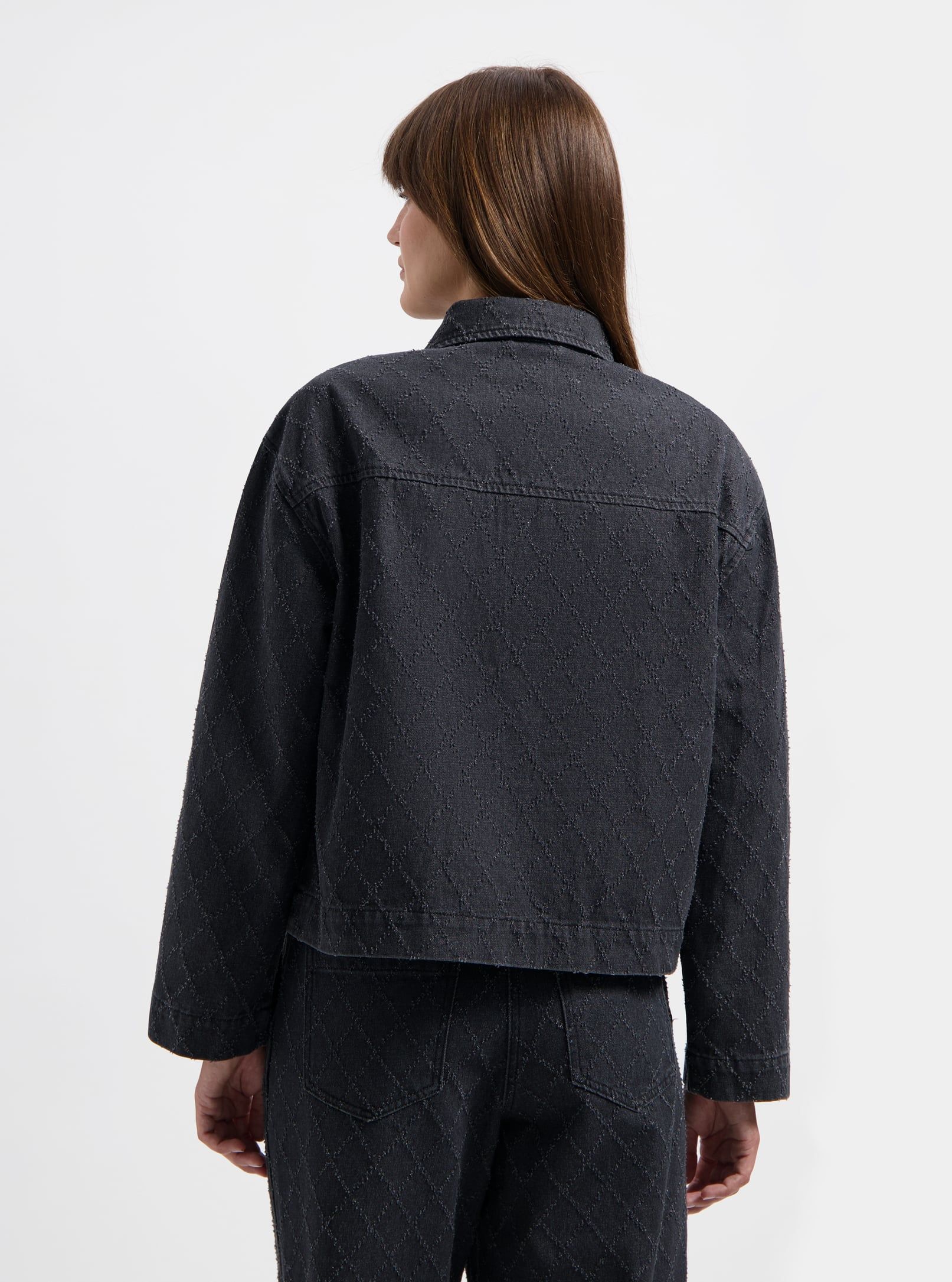 NOUS SOMMES LABELS – TAMMIE DENIM JACKET BLACK 4
