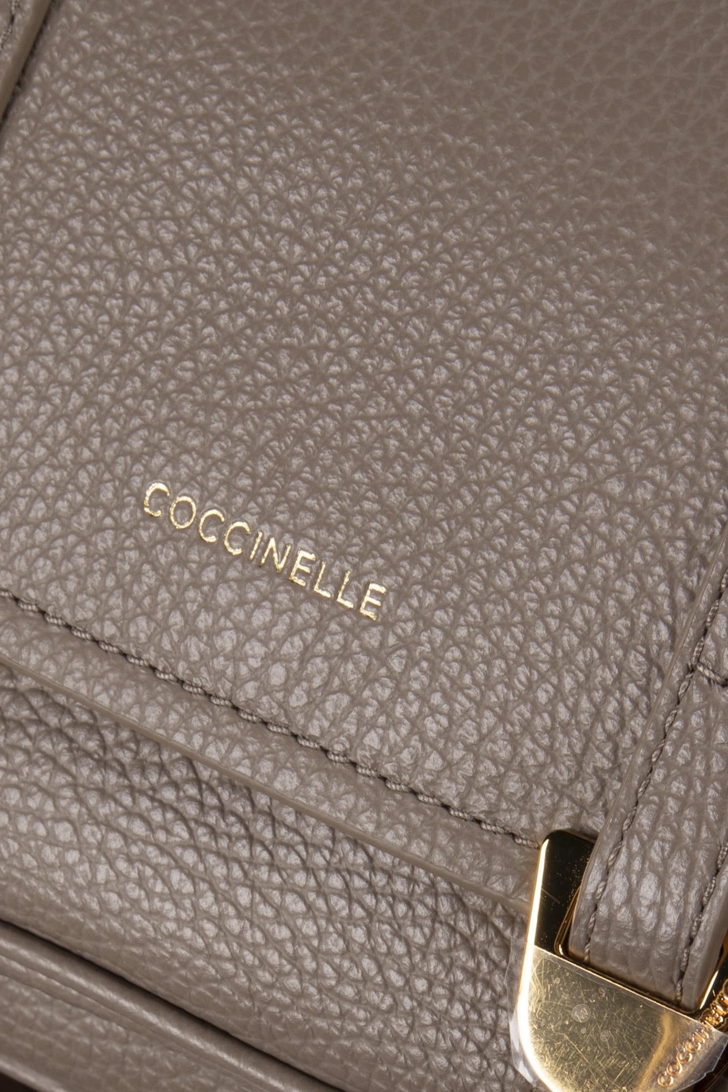 COCCINELLECAMPUS WARM TAUPE 5