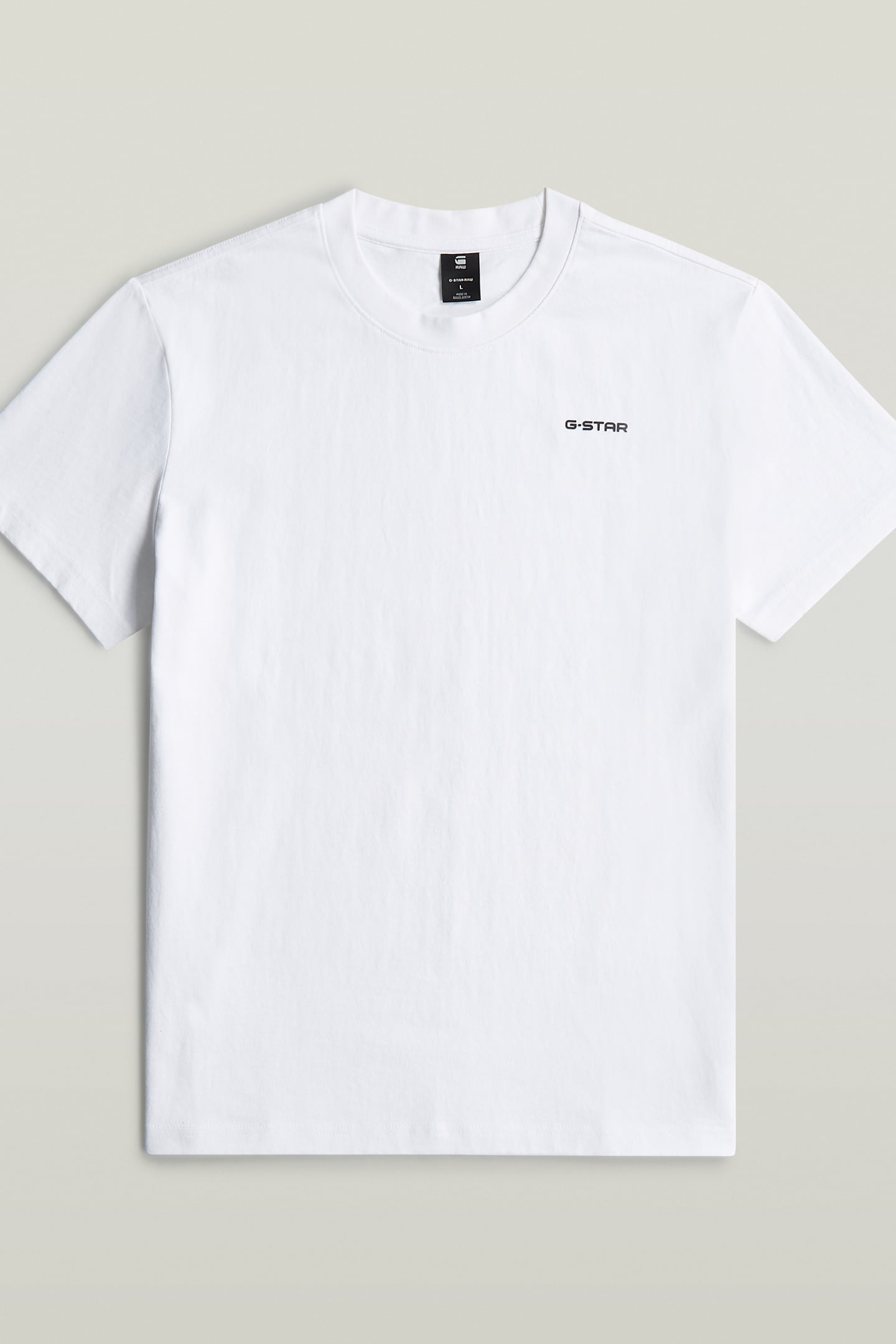 CHEST LOGO R T WHITE 1