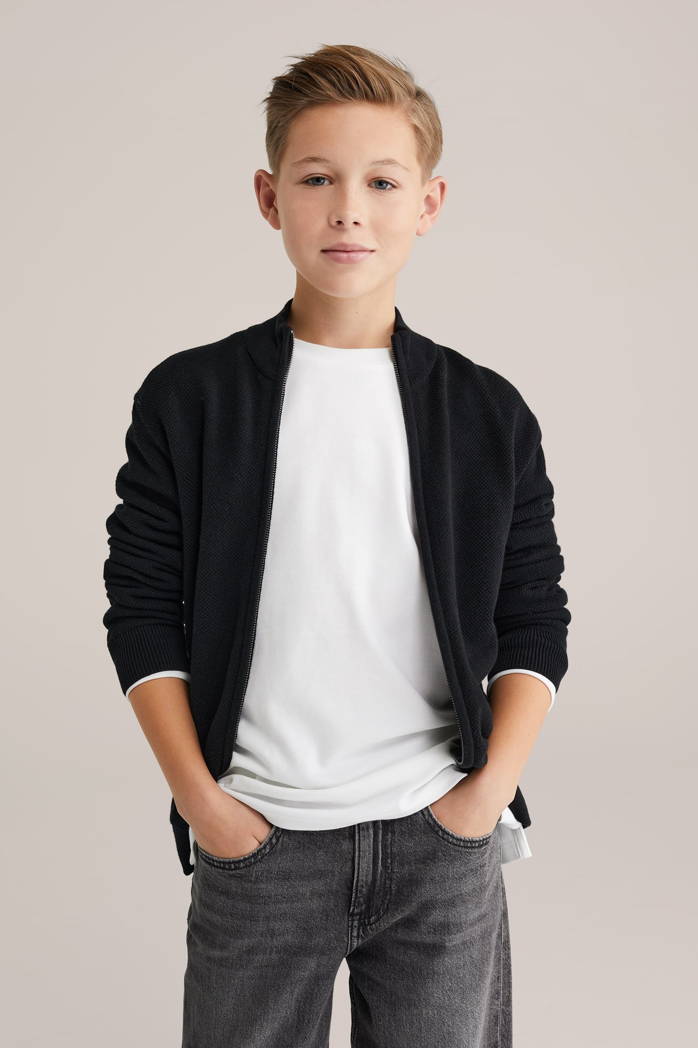 CARDIGAN BLACK 2
