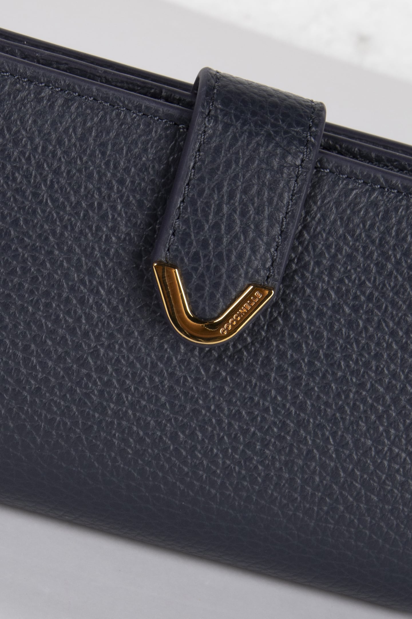 COCCINELLEDEW MIDNIGHT BLUE 5