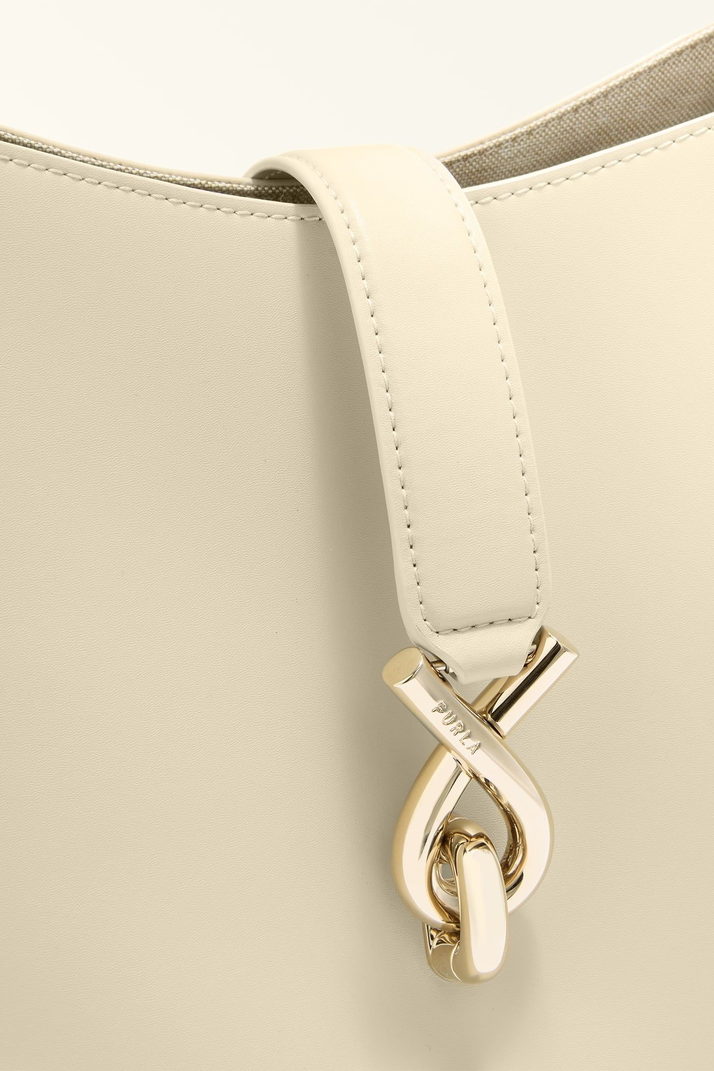 MIANOVA SMALL BUCKET BAG AVENA 5
