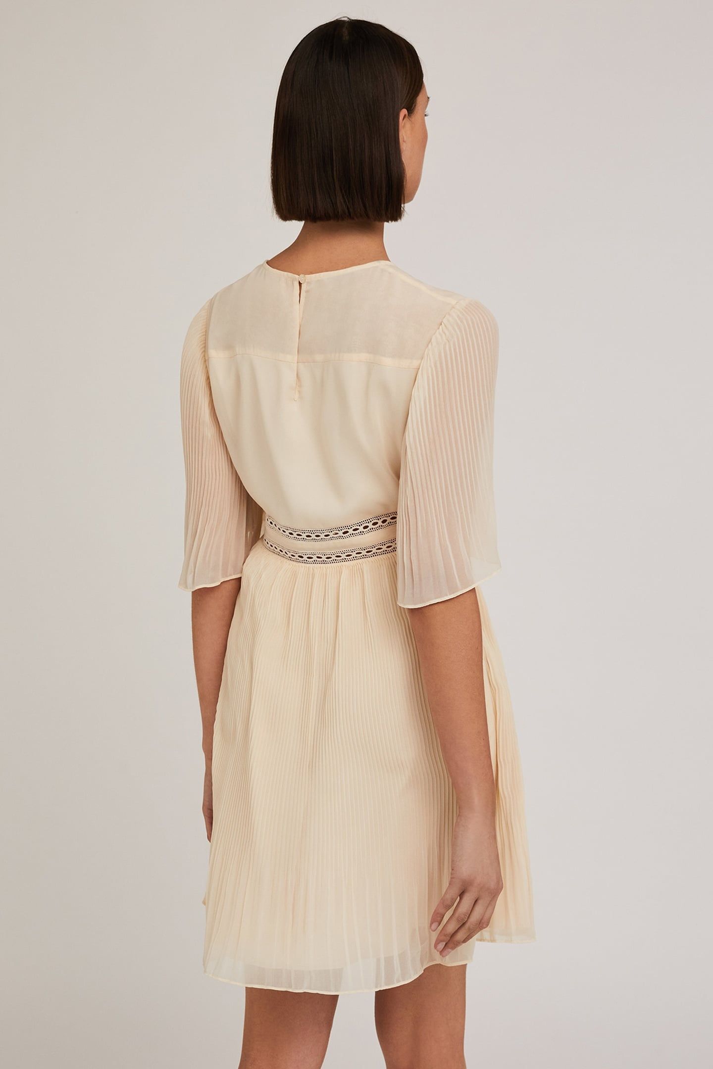 EMBROIDERED DRESS WITH PLEATED DETAILS WHITE 2