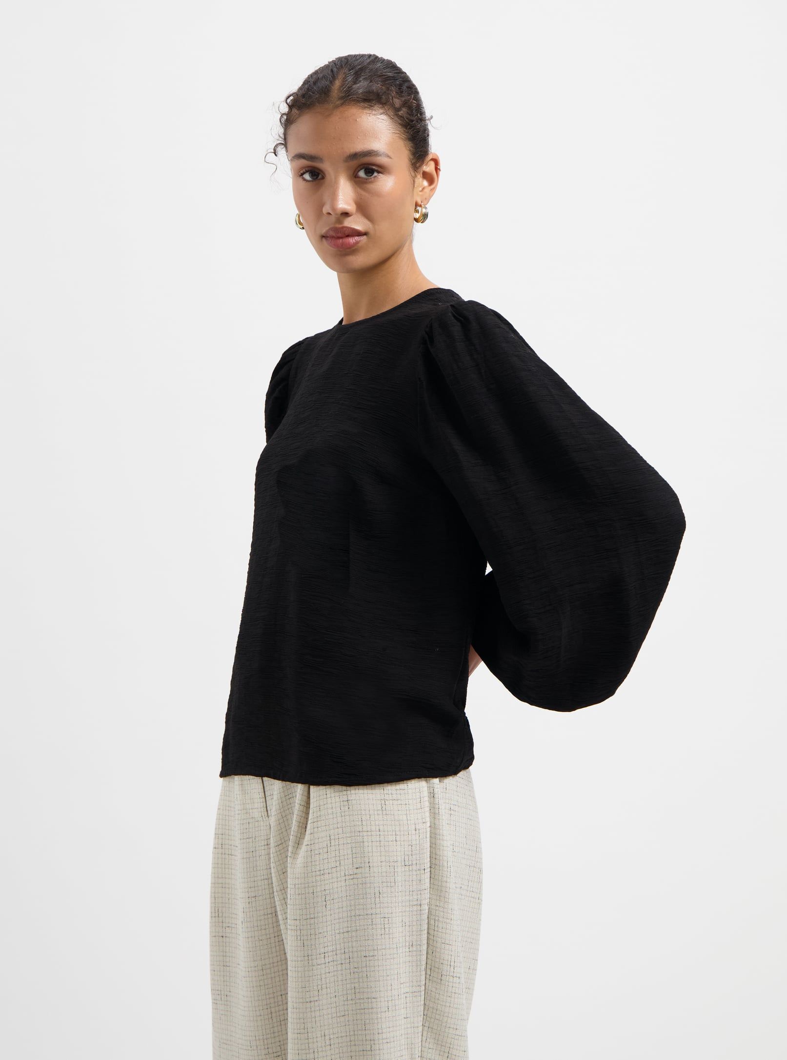 NOUS SOMMES LABELS – LYDIE BLOUSE BLACK 5