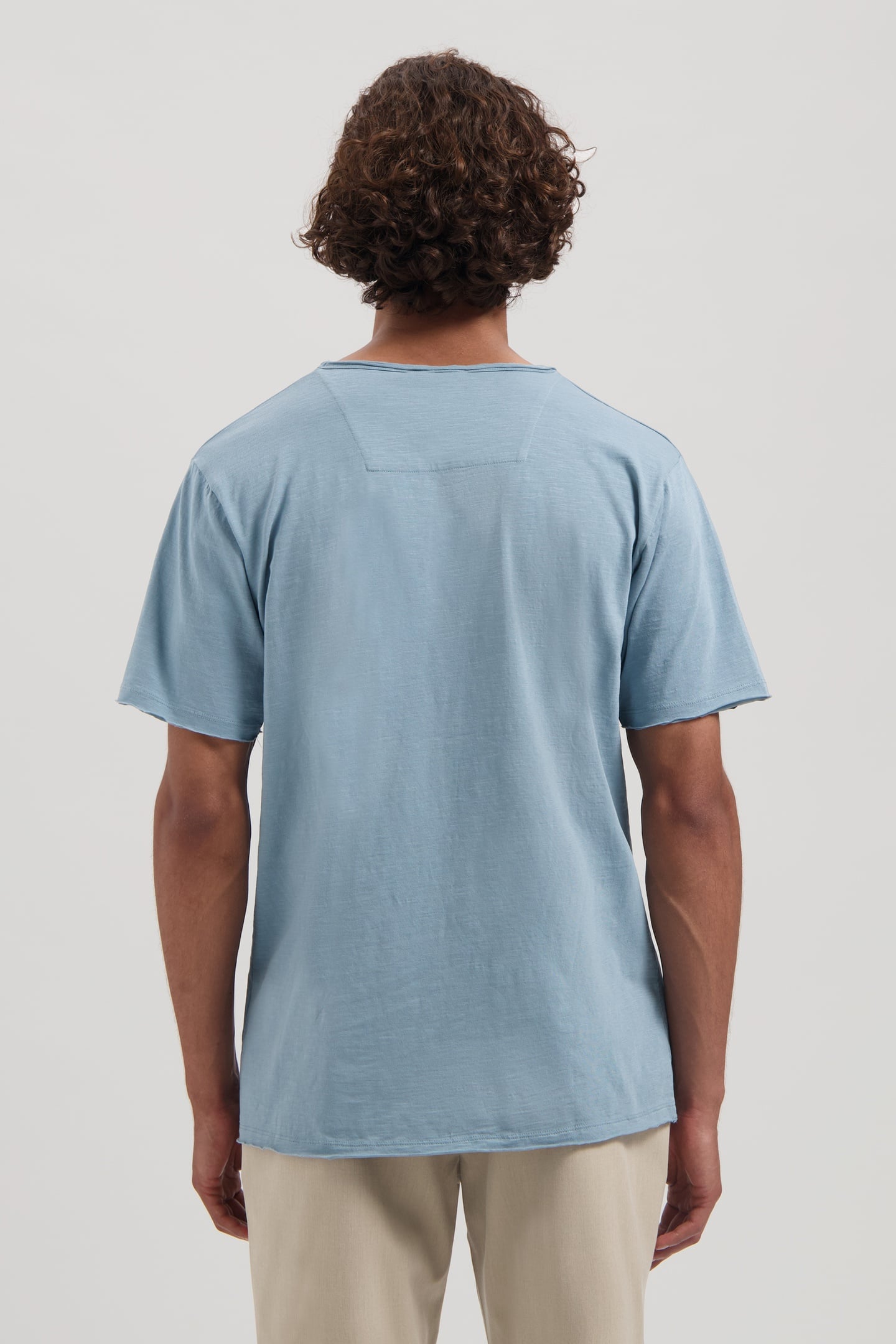 DS_MC QUEEN TEE MIST BLUE 3