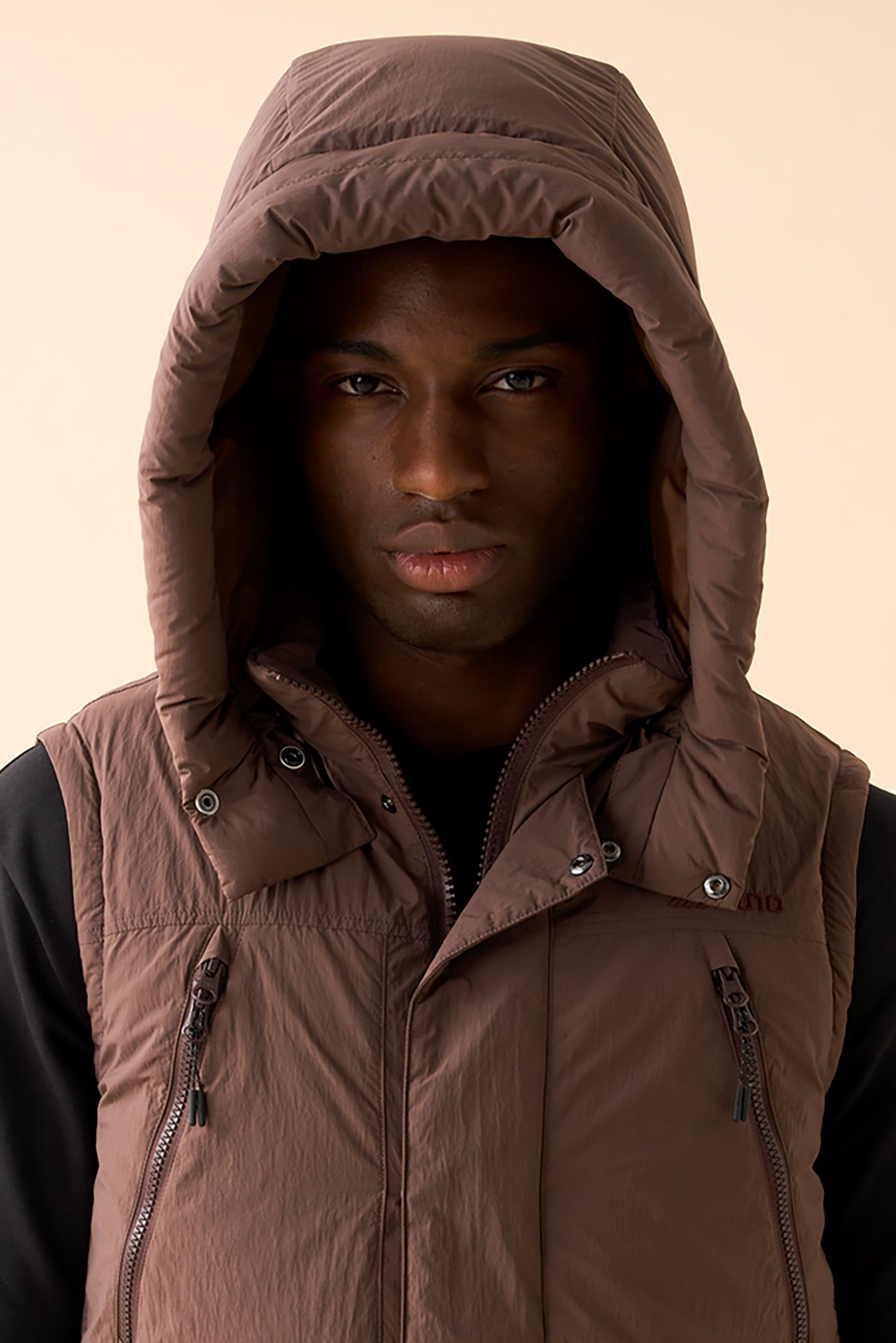 UNISEX SL BT DOWN VEST CHICORY COFFEE 5