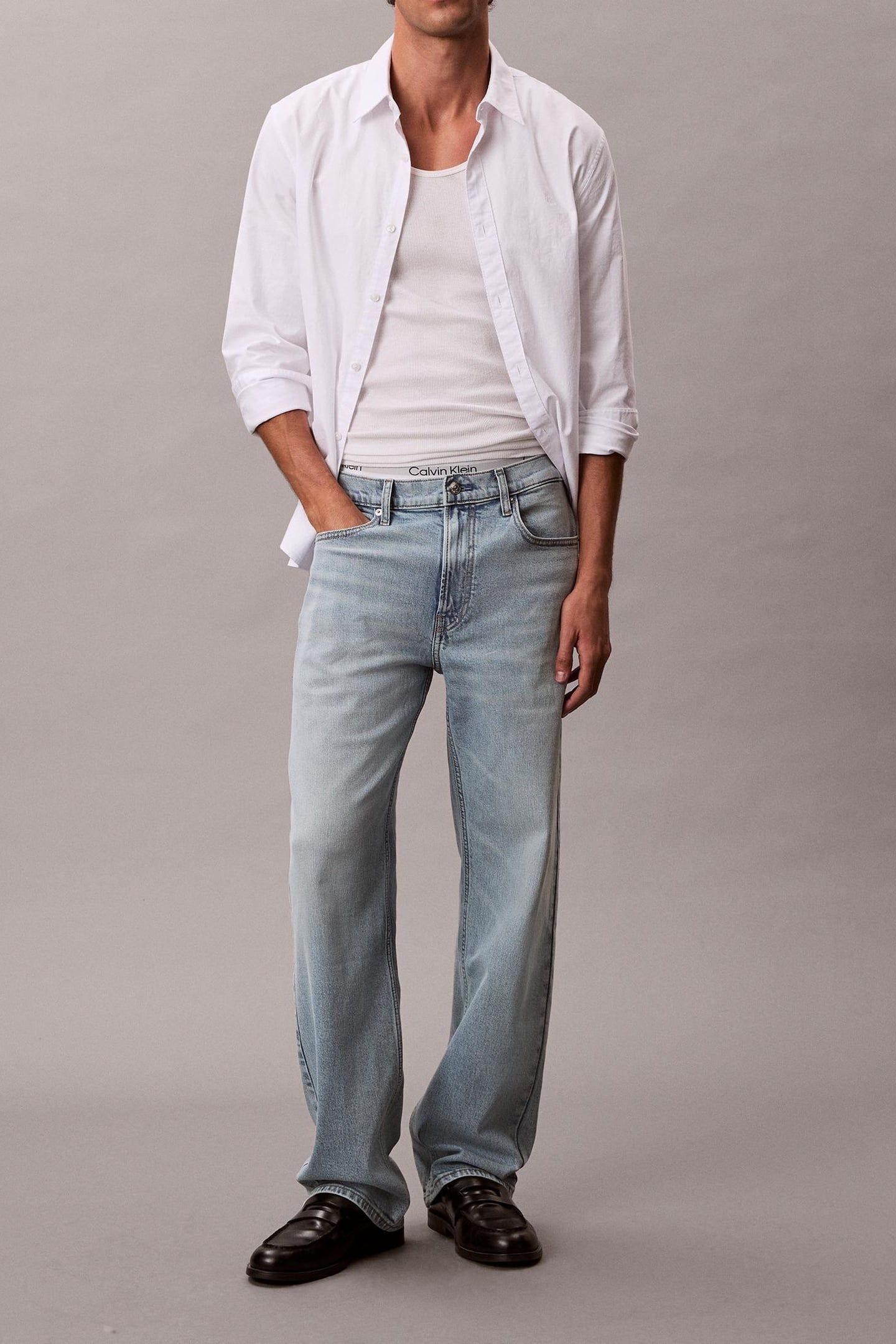 90S STRAIGHT JEANS SPOTLIGHT 1