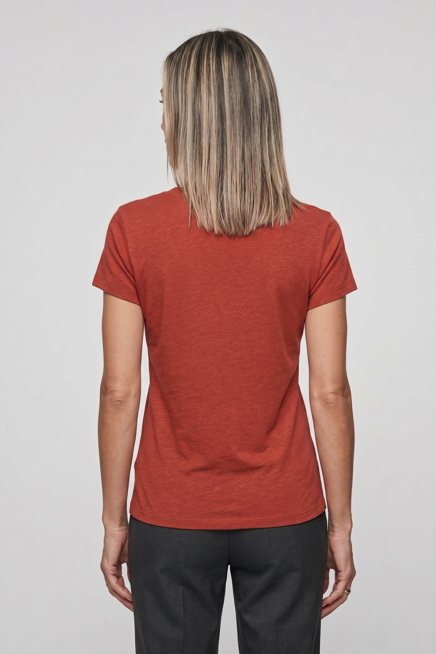 LINEN BLEND V-NECK T-SHIRT CINNABAR 2