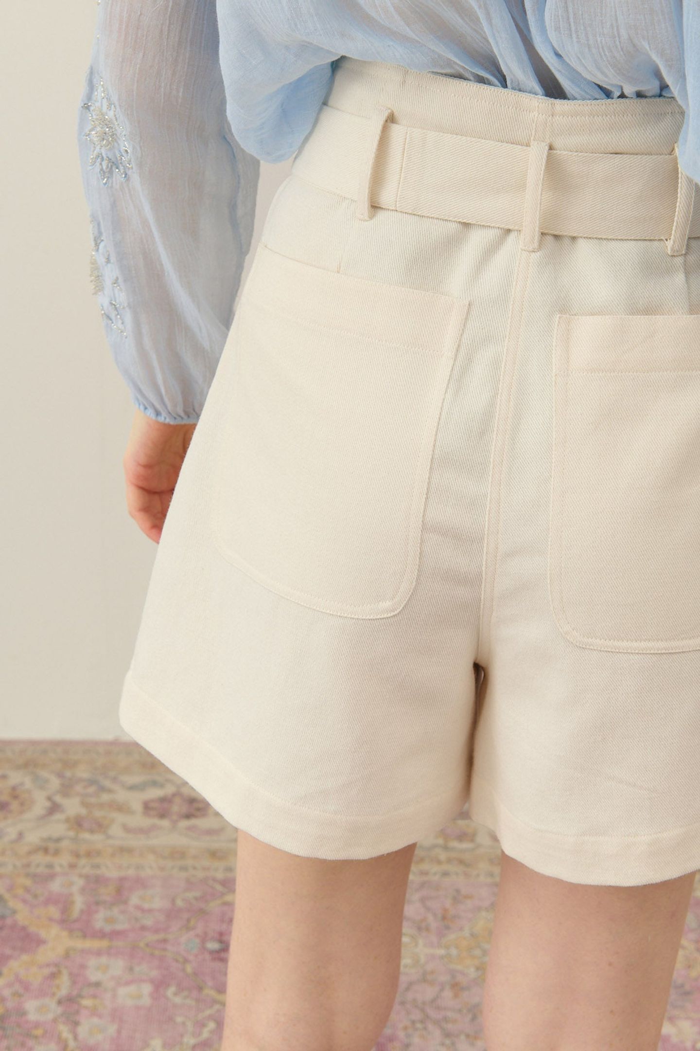 SHORTS VIRGIN CREAM 4