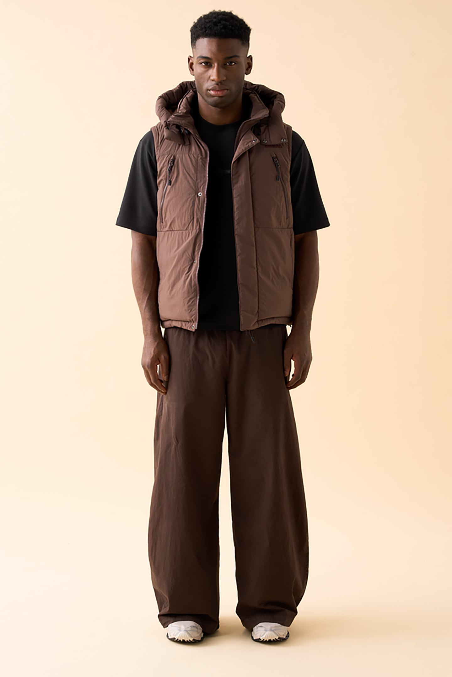 UNISEX SL BT DOWN VEST CHICORY COFFEE 3
