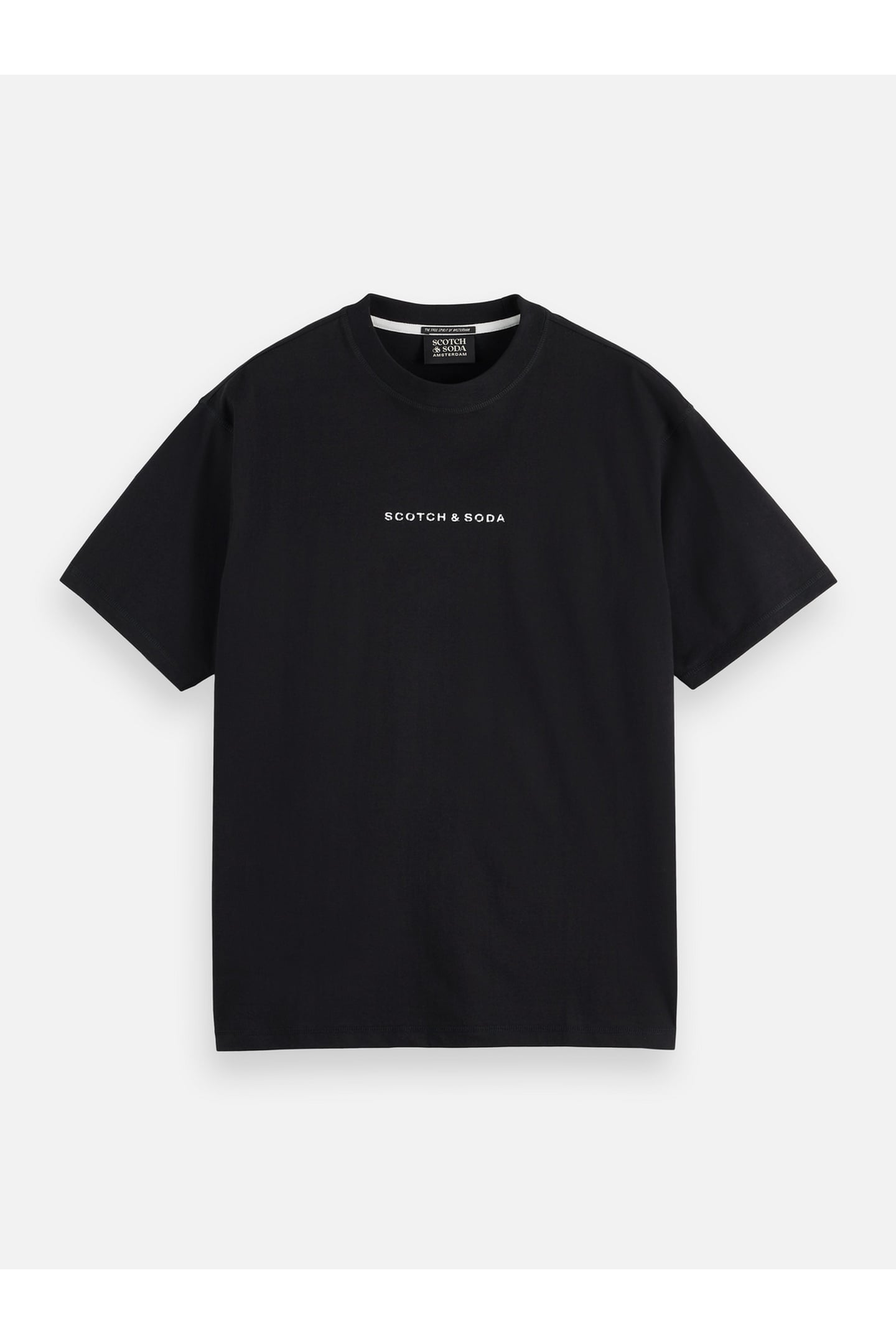 LOGO FRONT CHEST T-SHIRT BLACK 4