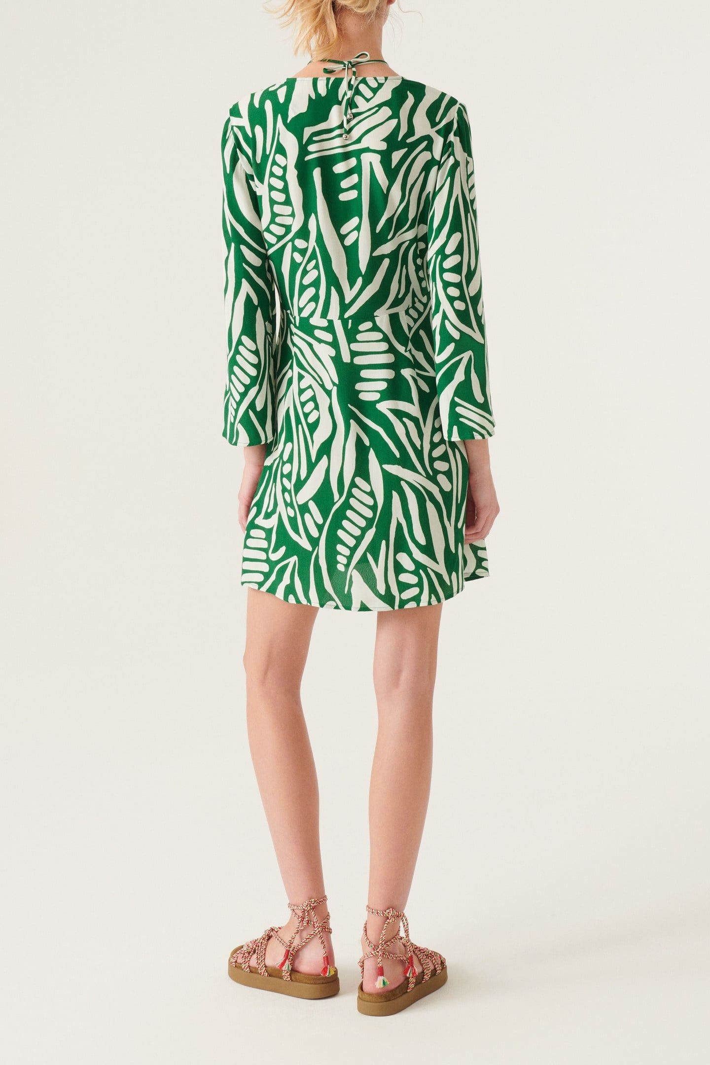 ROBE THESEE VERT 5