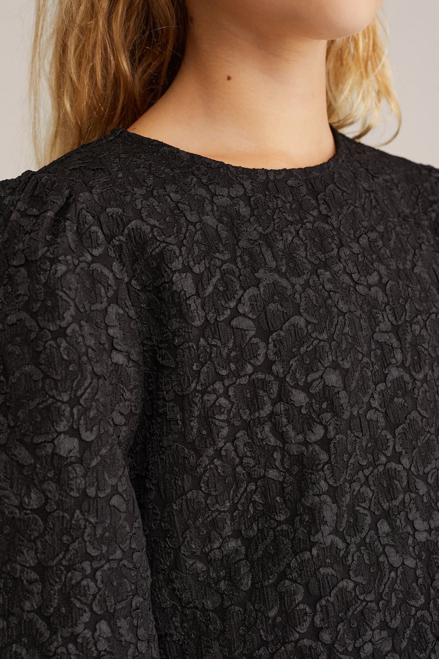 BLOUSE BLACK 1