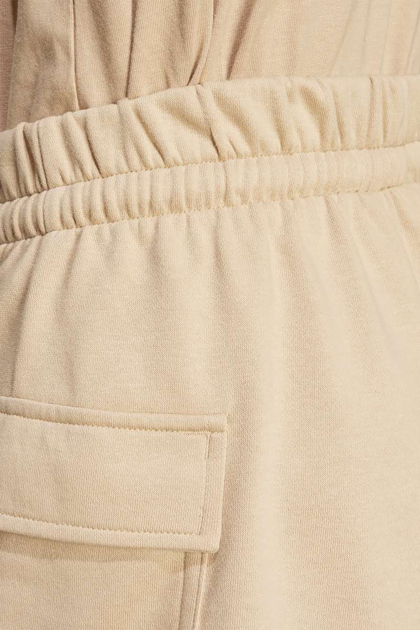 SPORTSWEAR ESSENTIALS SMALL LOGO FRENCH TERRY CARGO SHORTS W 6