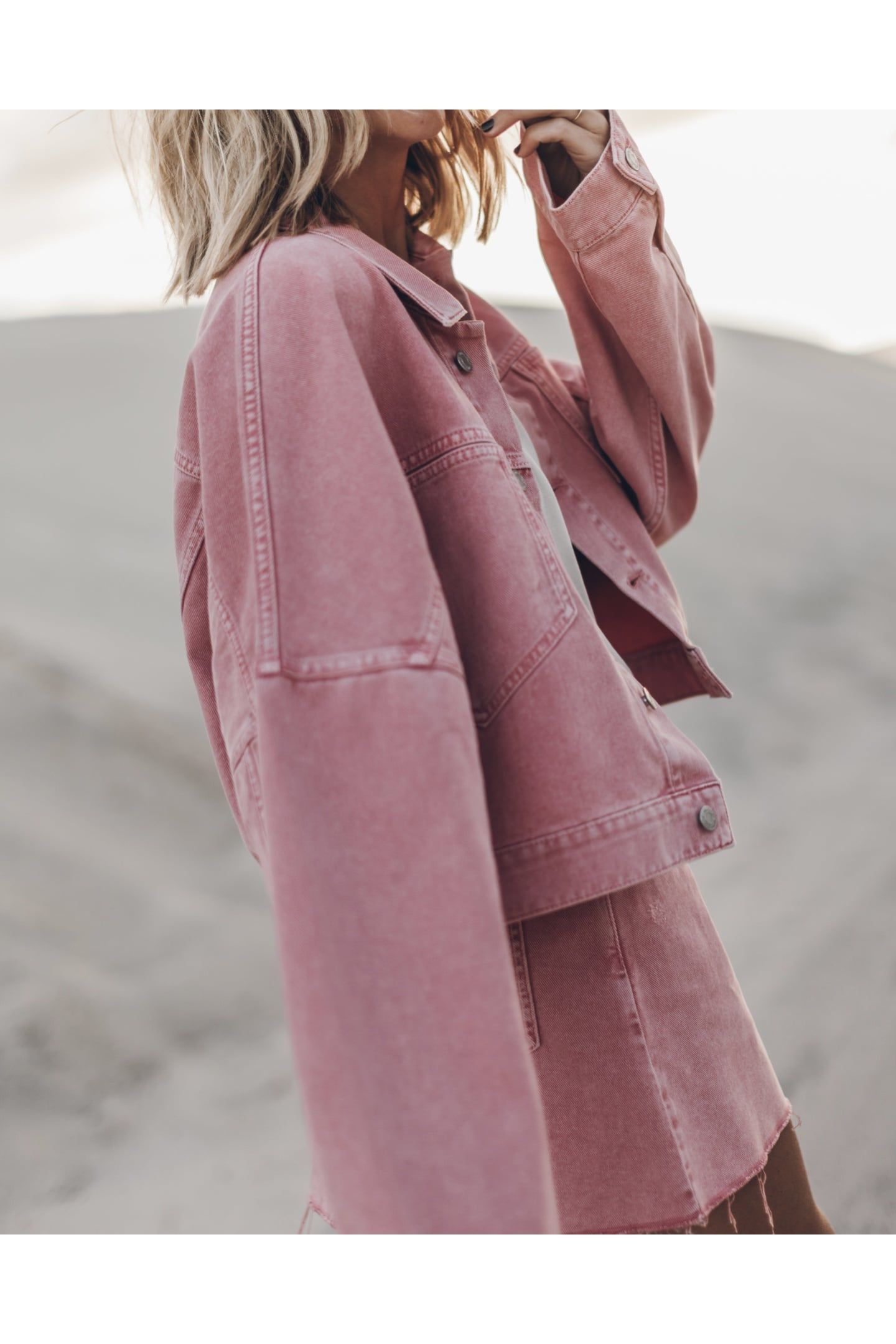 THE PINK CROPPED DENIM JACKET 2