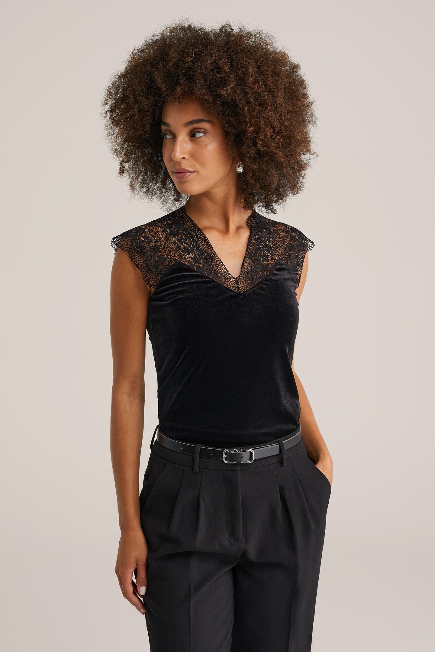 SINGLET BLACK 1