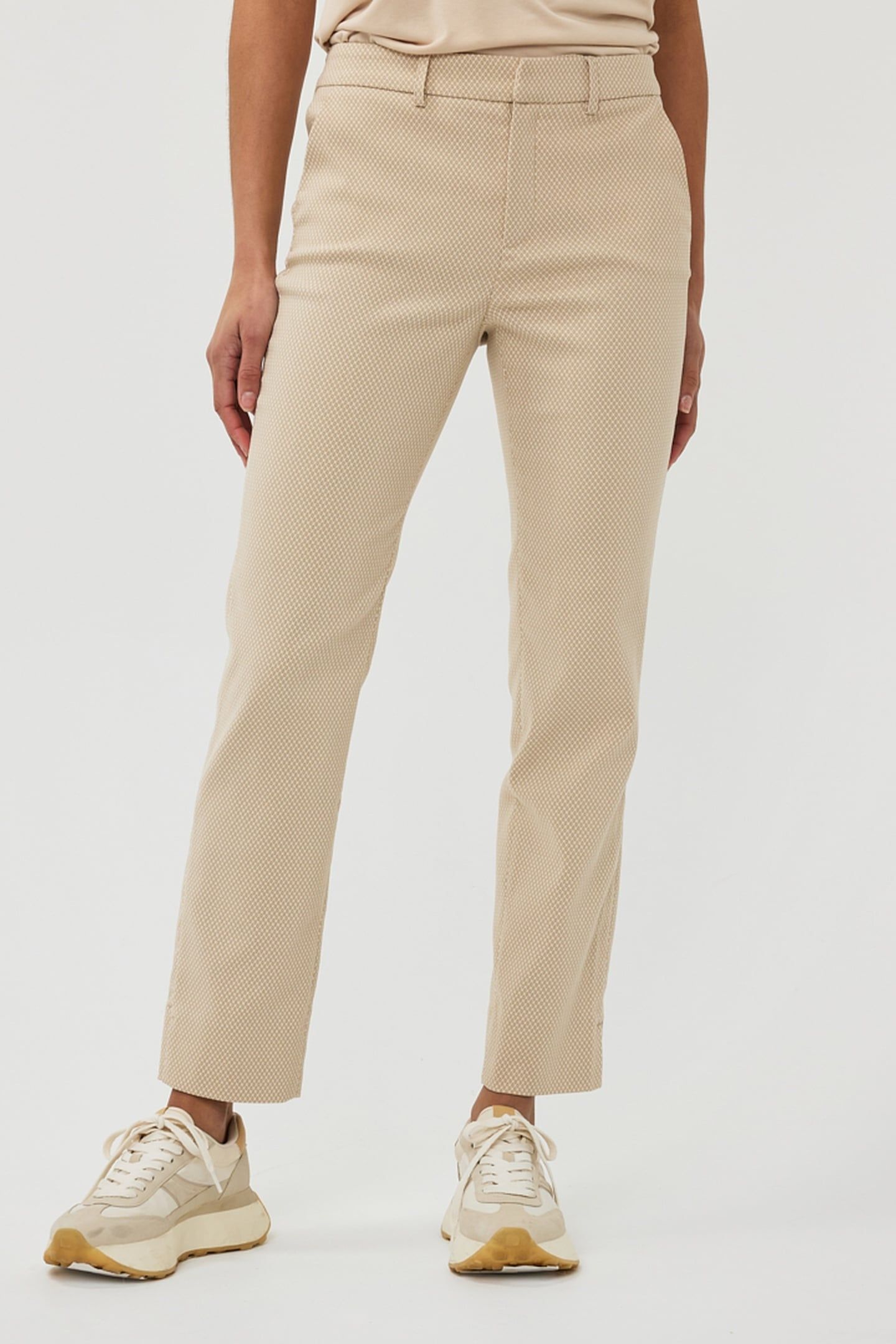 TROUSERS JACQUARD SQUARE SAND 3