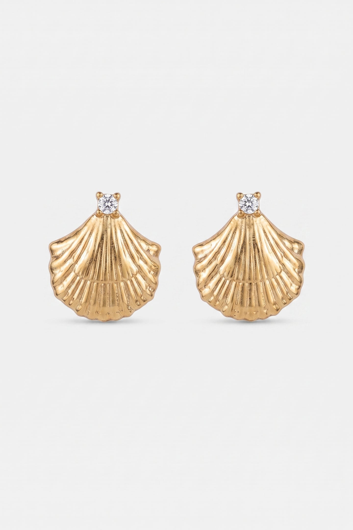 SMALL SHELL OHRRINGE GOLD 3