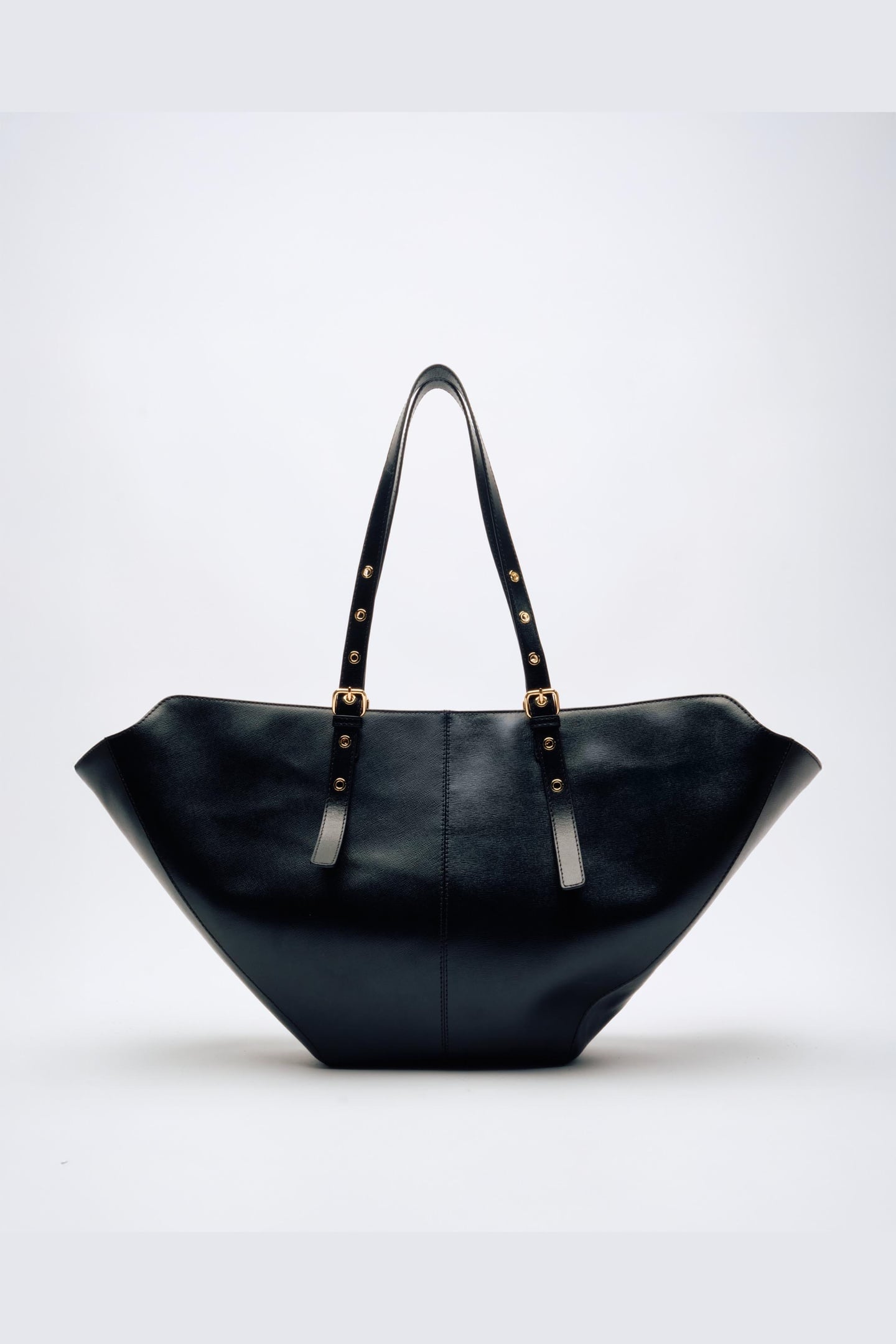 NORA FLORENCE BLACK W. GOLD 4
