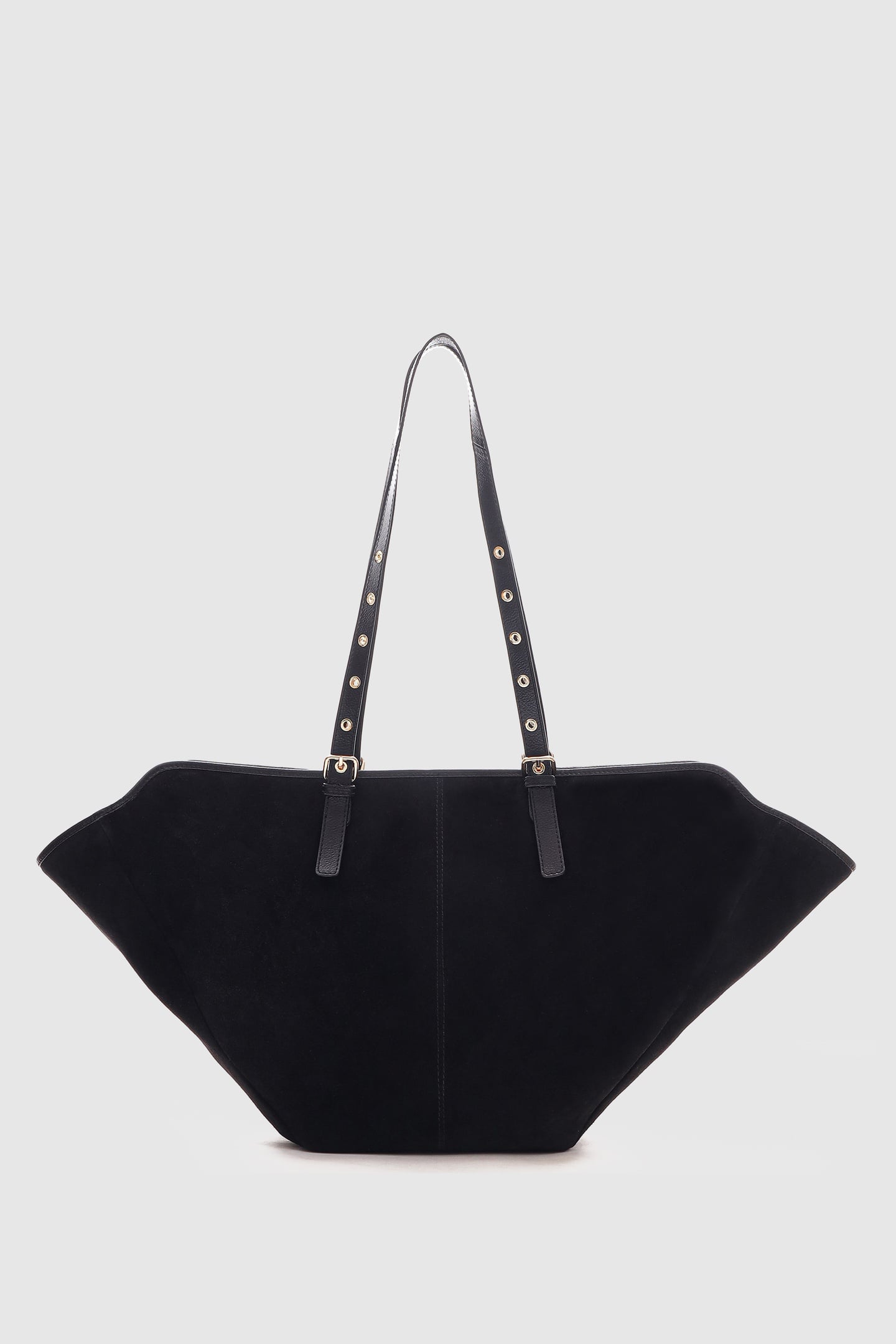 NORA SUEDE BLACK W. GOLD 3