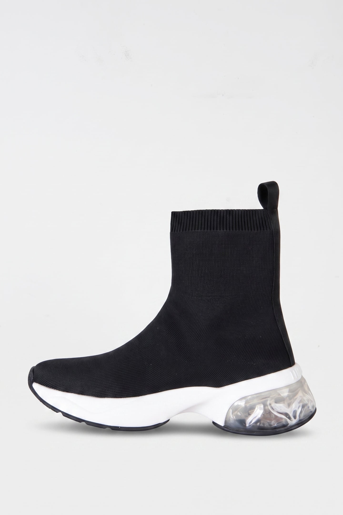 SNEAKERS BLACK 2