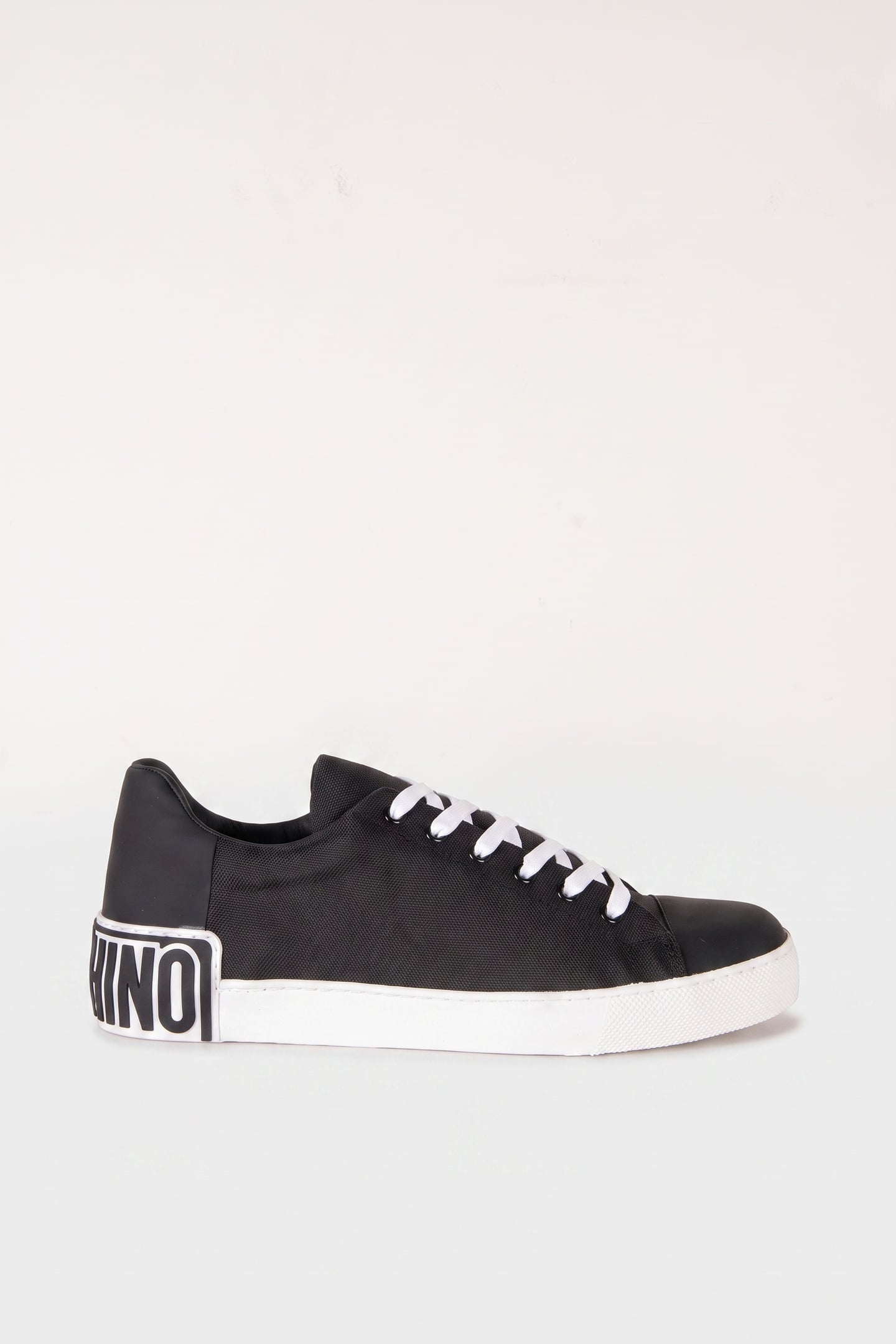 CALFSKIN SNEAKERS BLACK 1