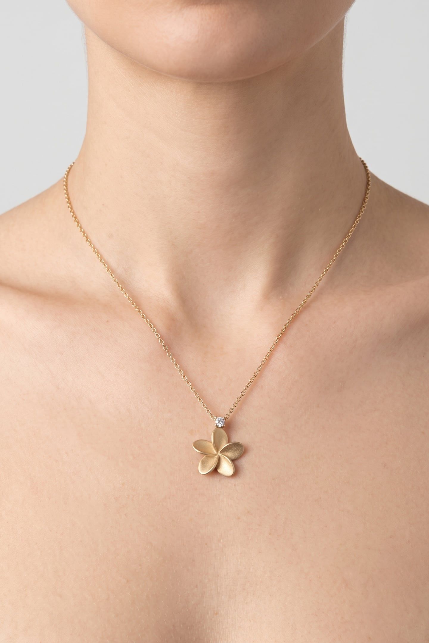 MAHINA CLUB EMPOWHER KETTE GOLD 1