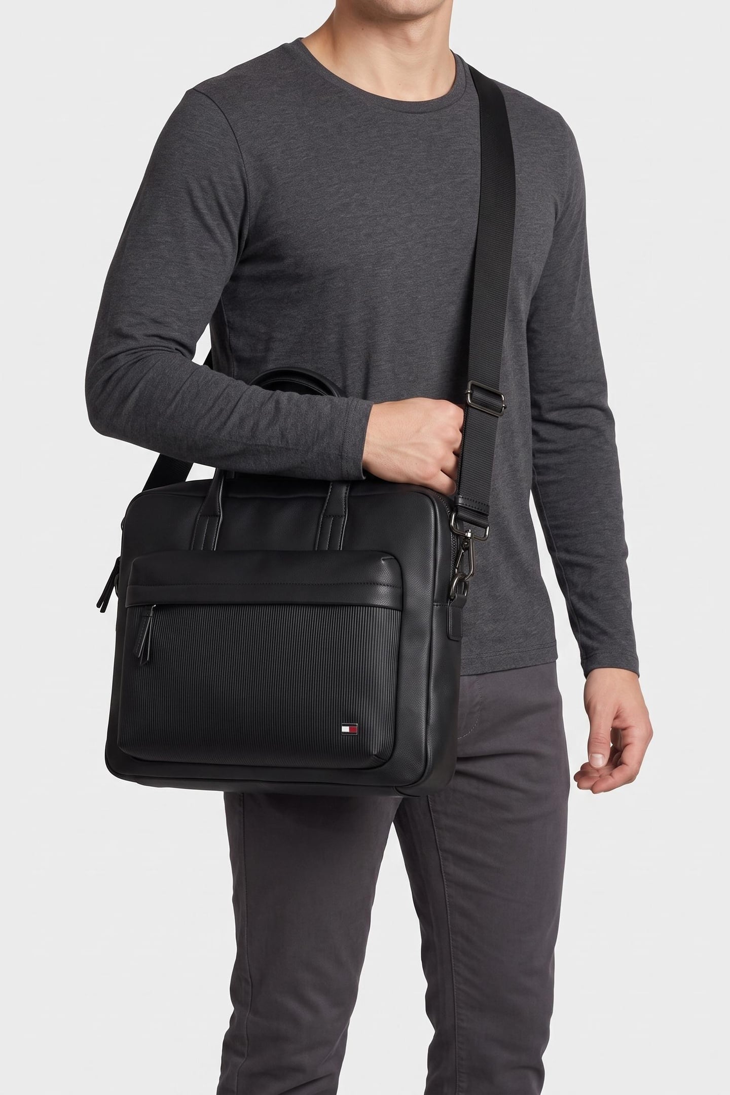 FLAG COMPUTER BAG BLACK 1