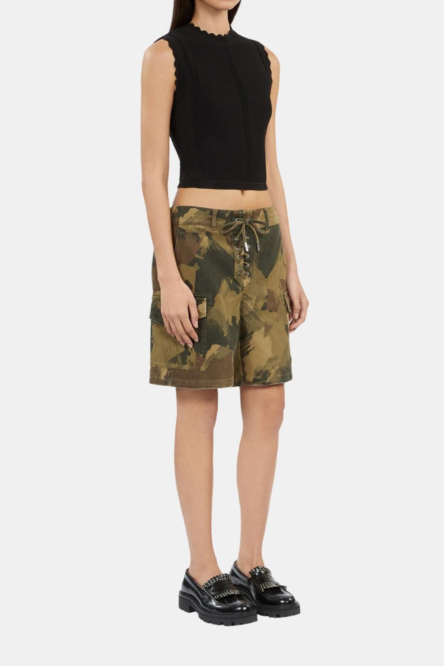 WIDE-LENGTH PLEATED AND LACED SHORTS CAMOUFLAGE_01 3